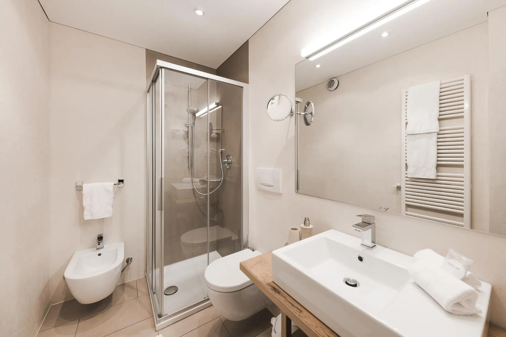 Bathroom in Garni Hotel Platzer