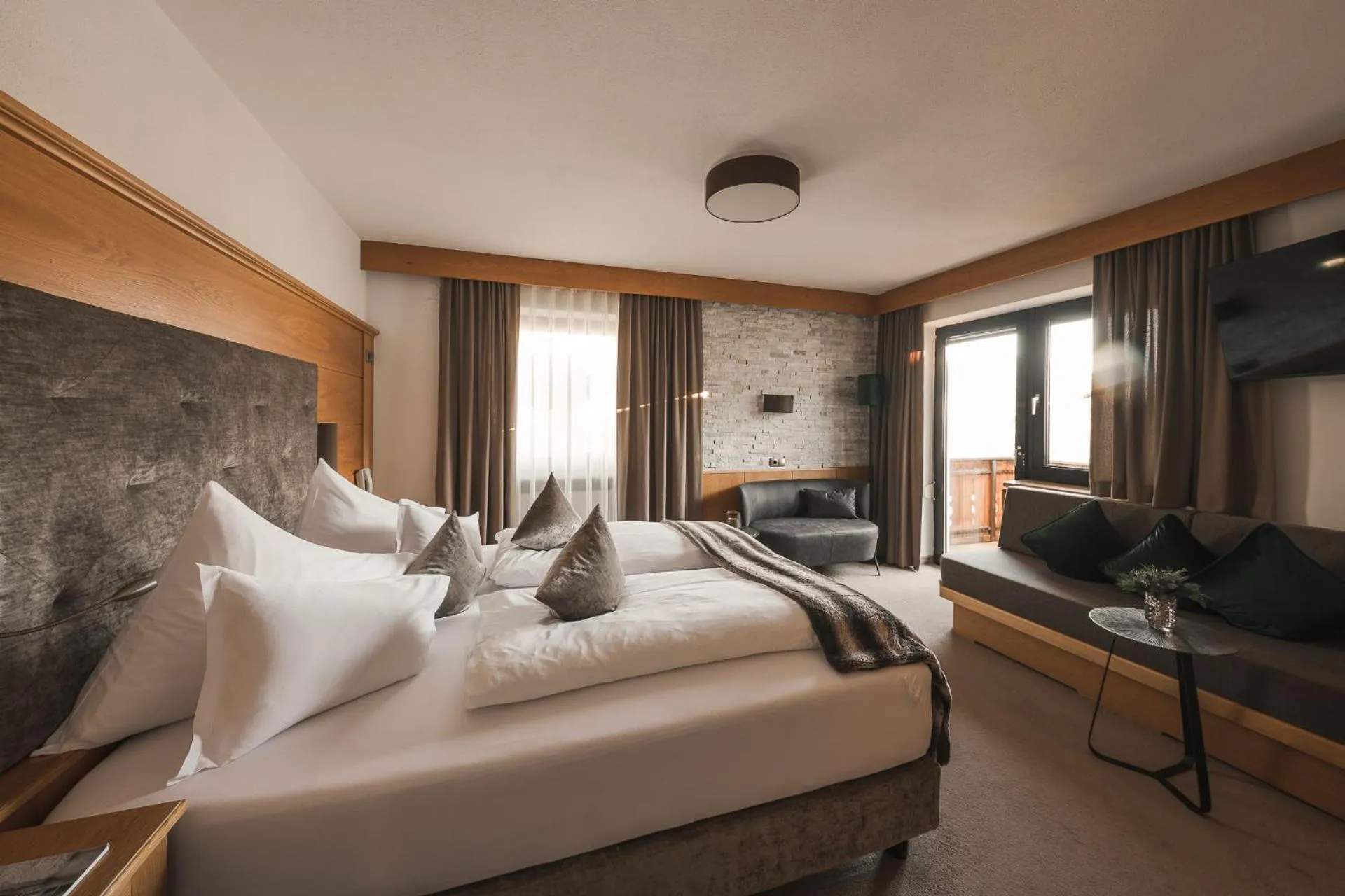 Photo of the whole room, Bed in Garni Hotel Platzer