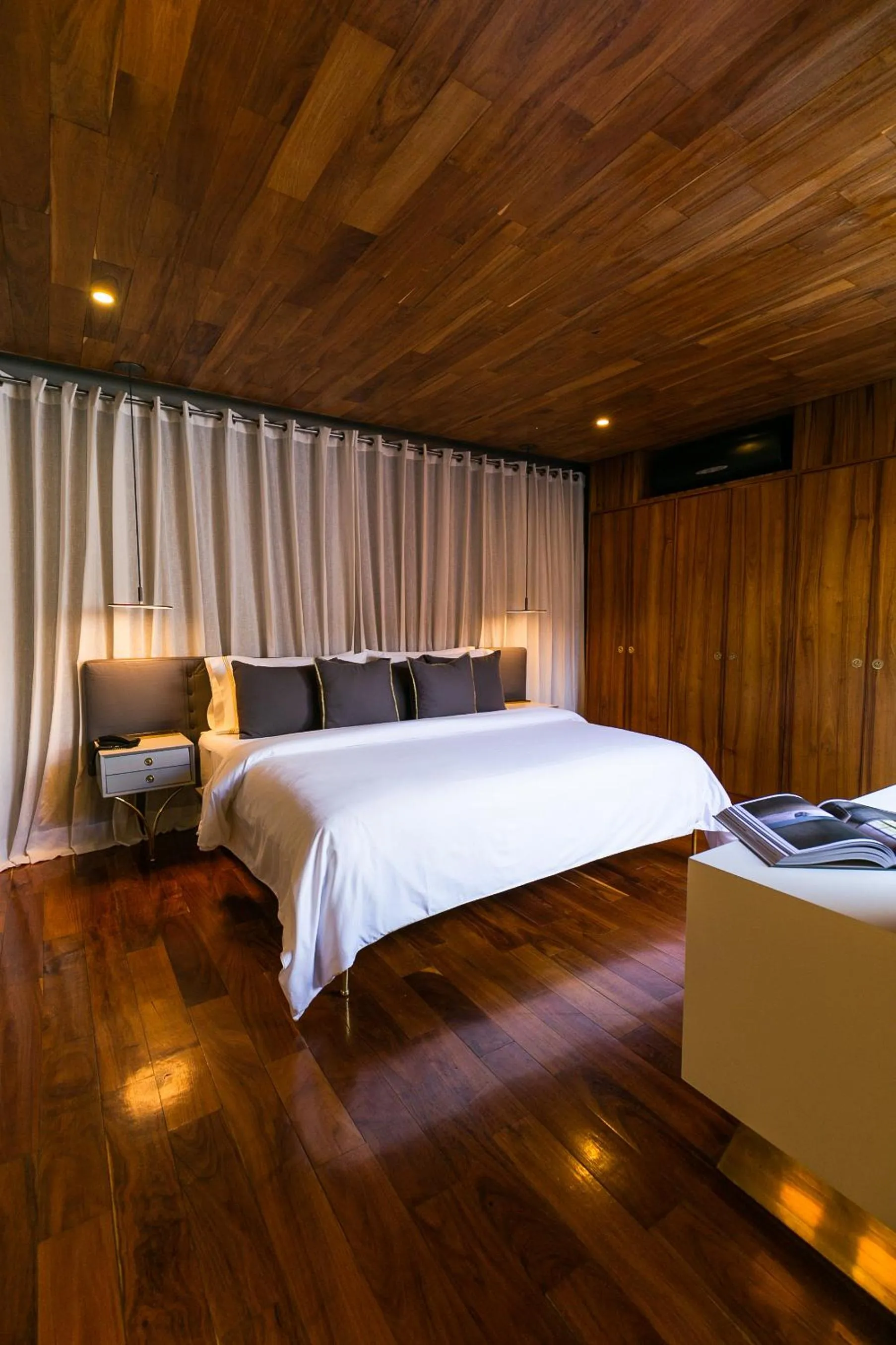 Bed in Dos Casas Hotel & Spa