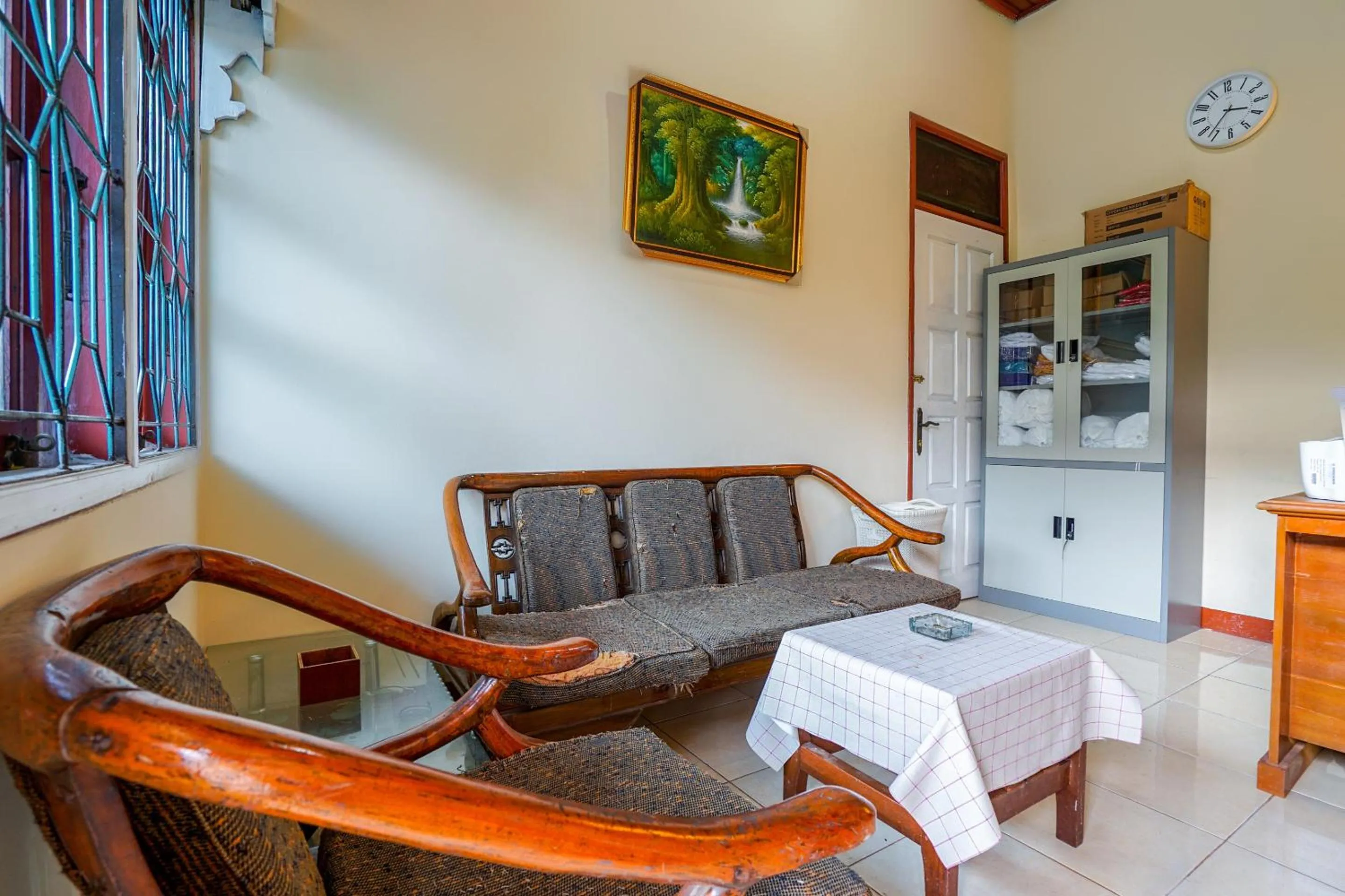 Lobby or reception in OYO 2177 Trikora Indah Residence