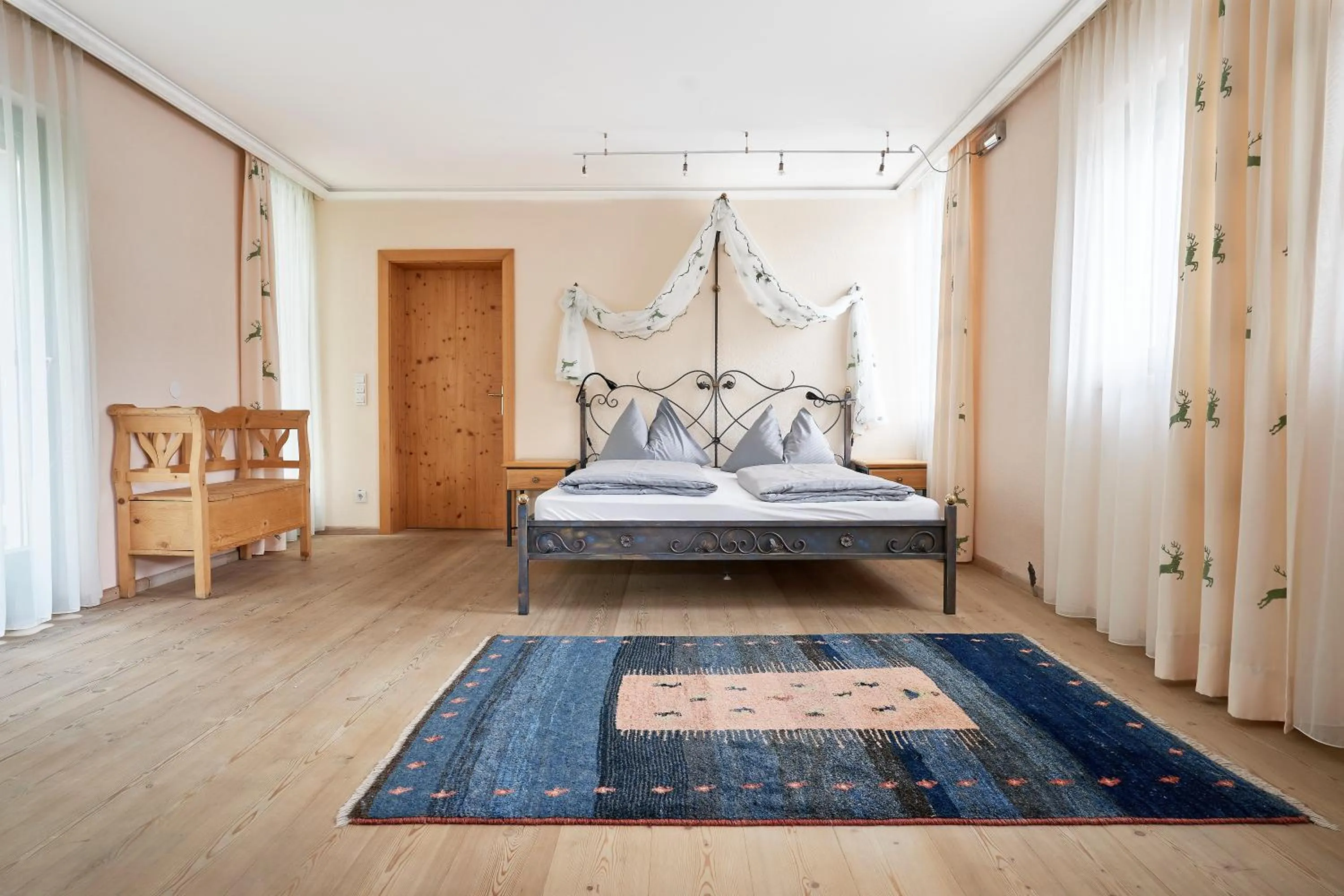 Bedroom in RosaMunde Apartments