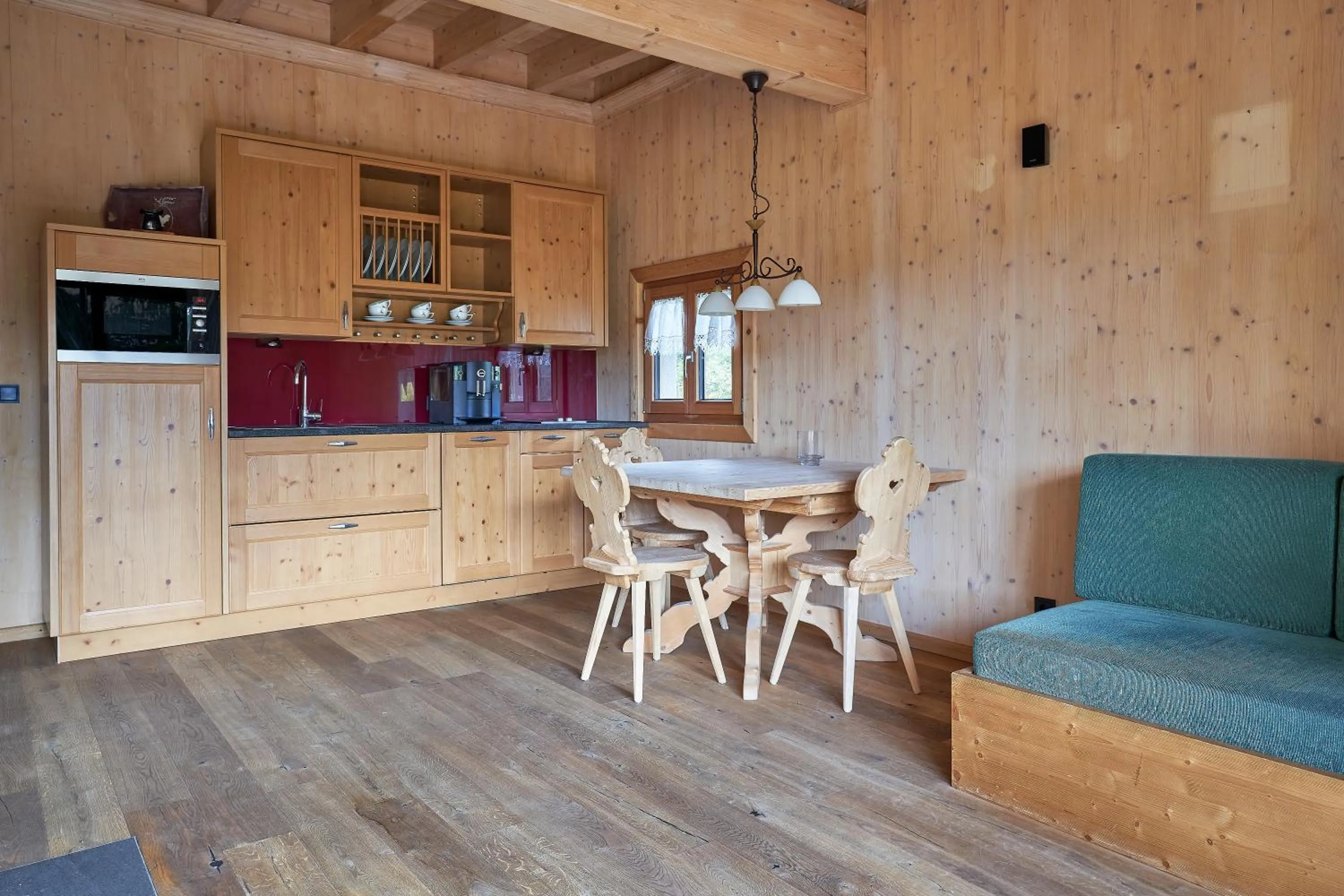 Kitchen or kitchenette in RosaMunde Apartments