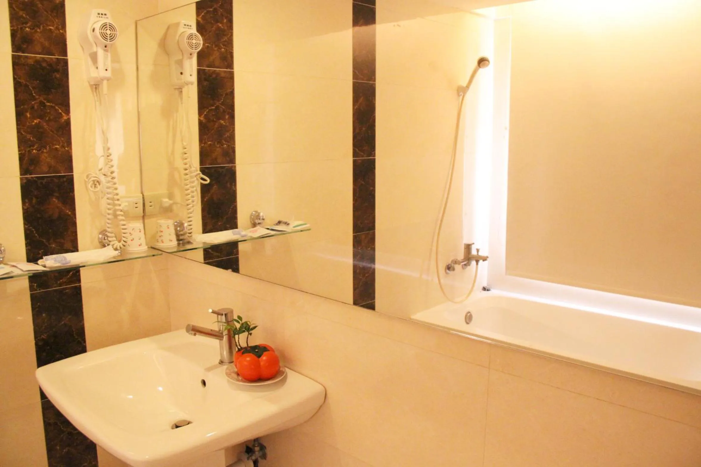 Bathroom in 貴都飯店-Crystal Hotel Taipei