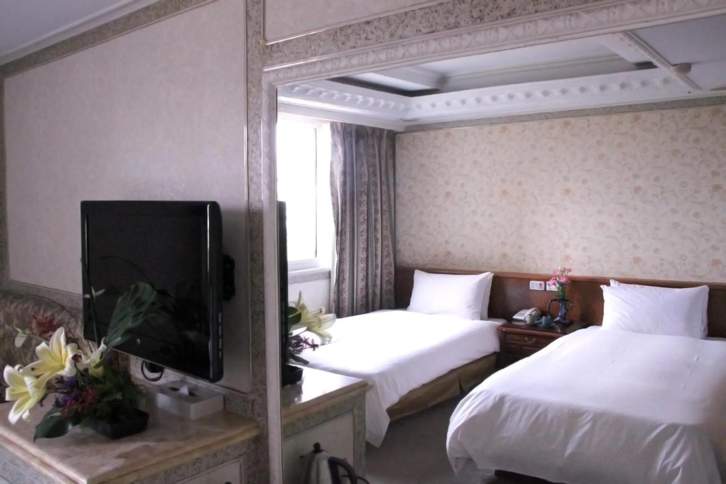 Bedroom, Bed in 貴都飯店-Crystal Hotel Taipei