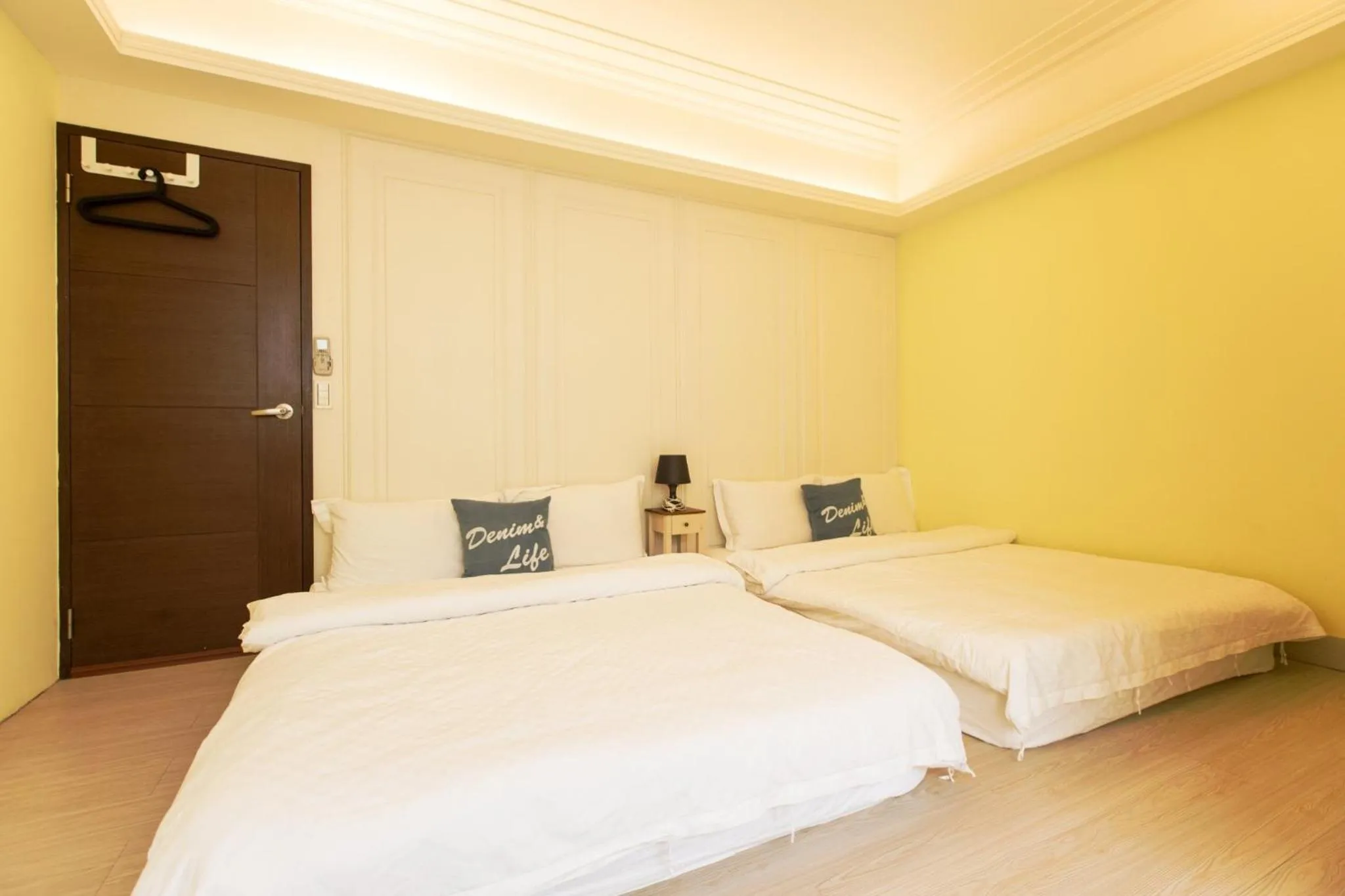 Bed in 海邊邊民宿 Near Seaside B&B 民宿1092號