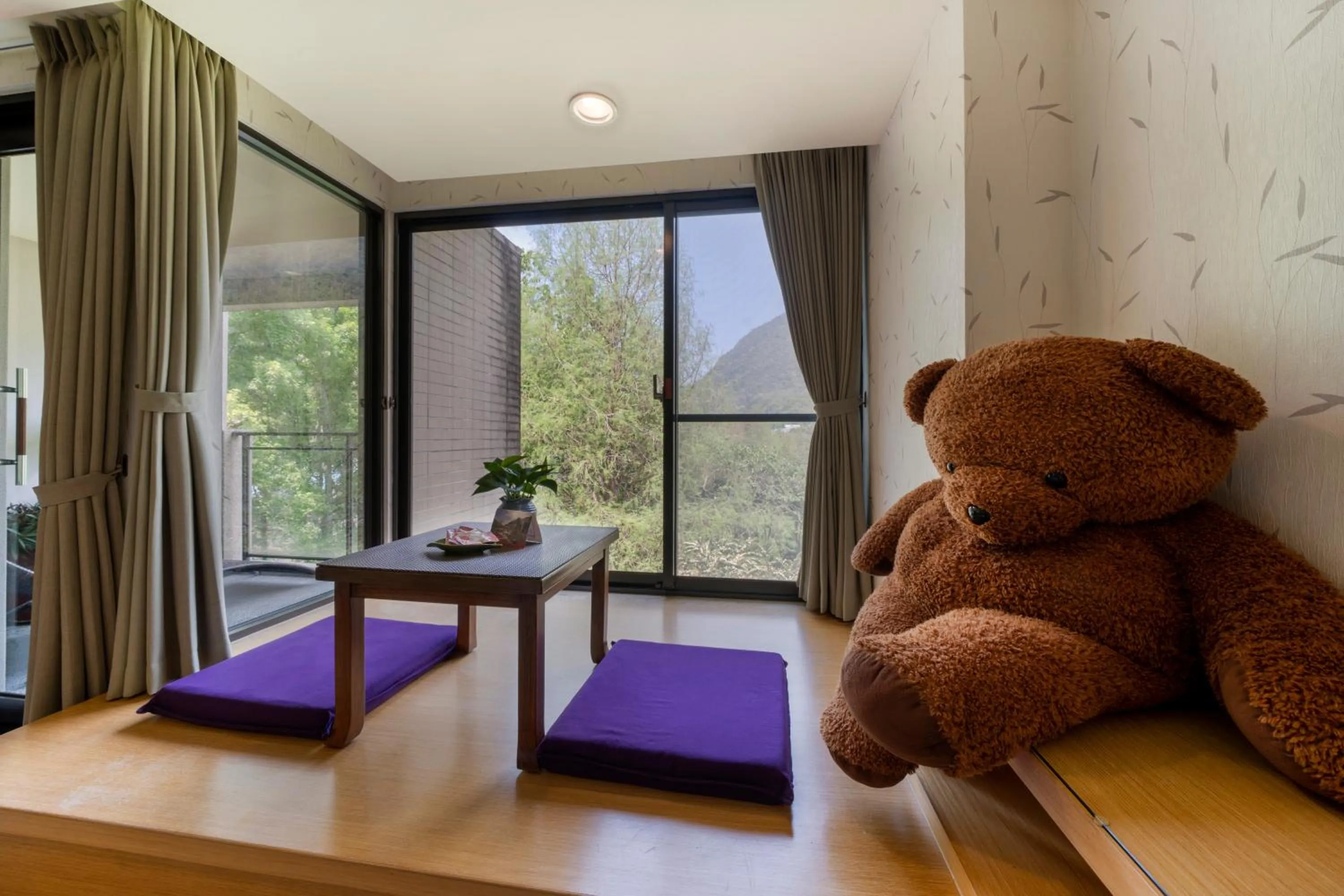 Tai-Yi Red Maple Resort