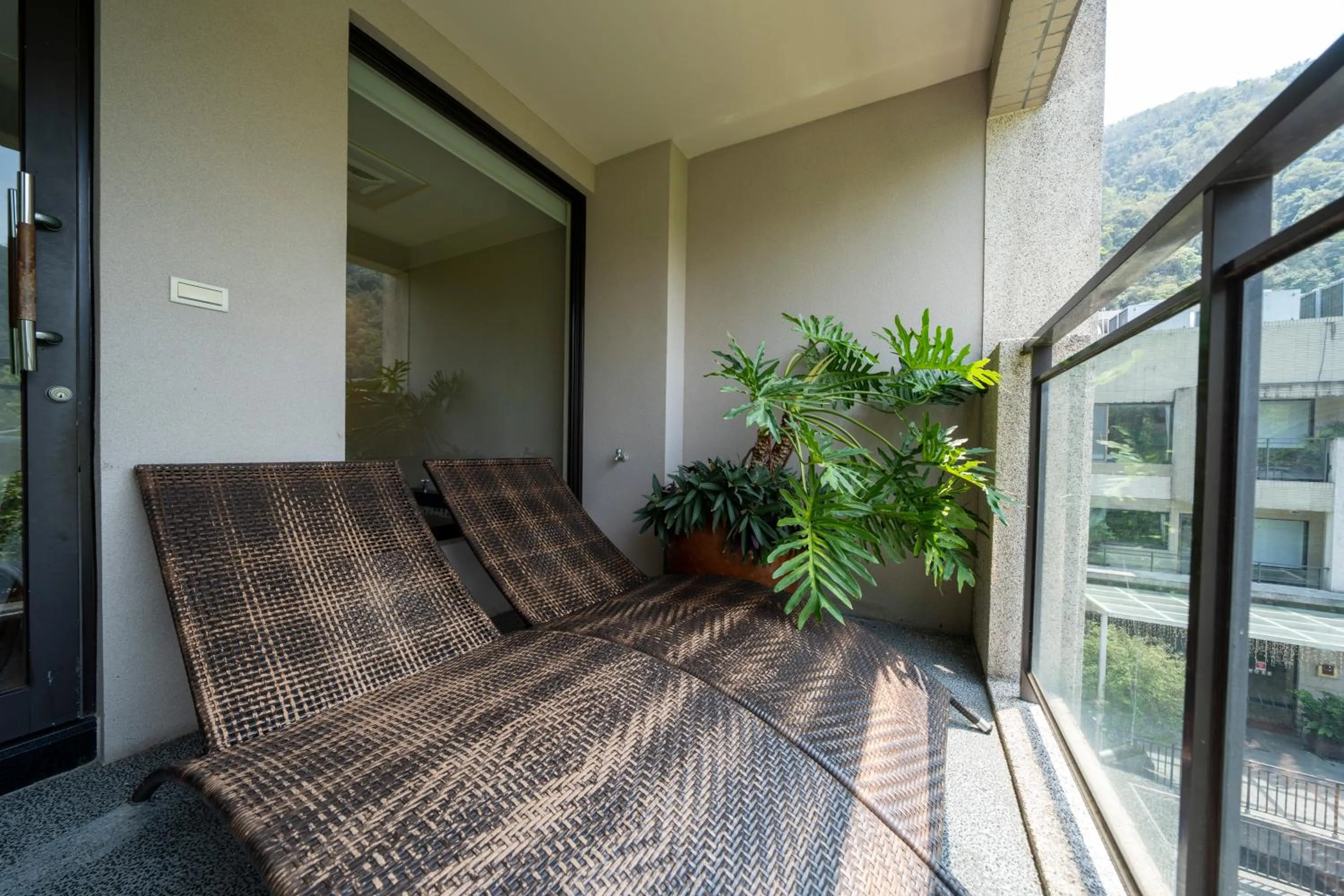 Tai-Yi Red Maple Resort