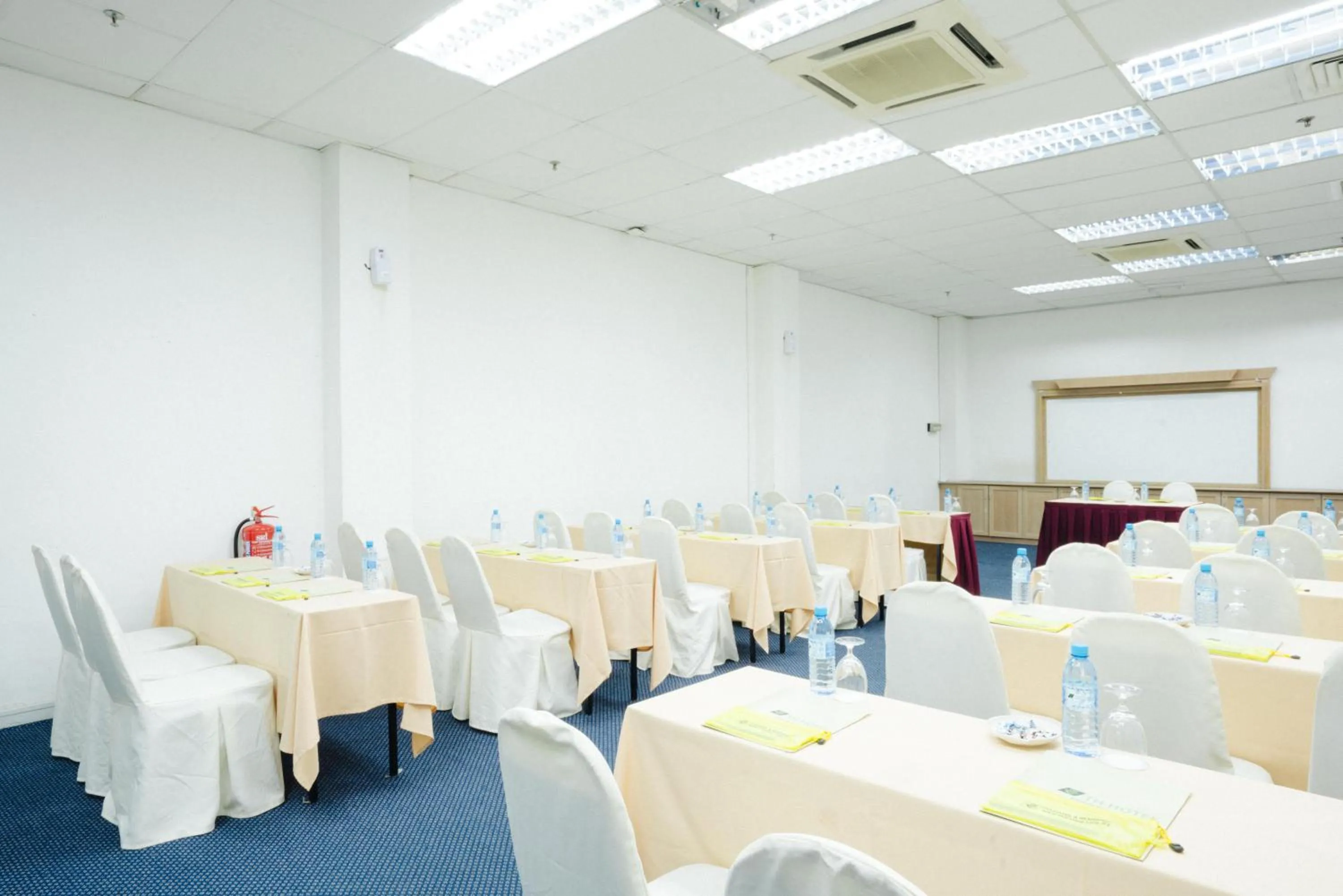 Business facilities in Raia Inn Penang