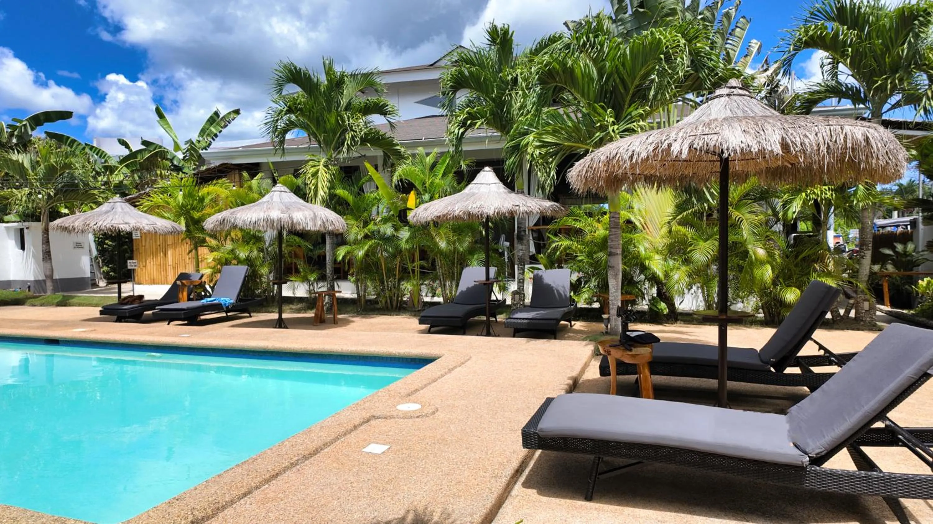 Swimming pool in Dolce Amore Resort