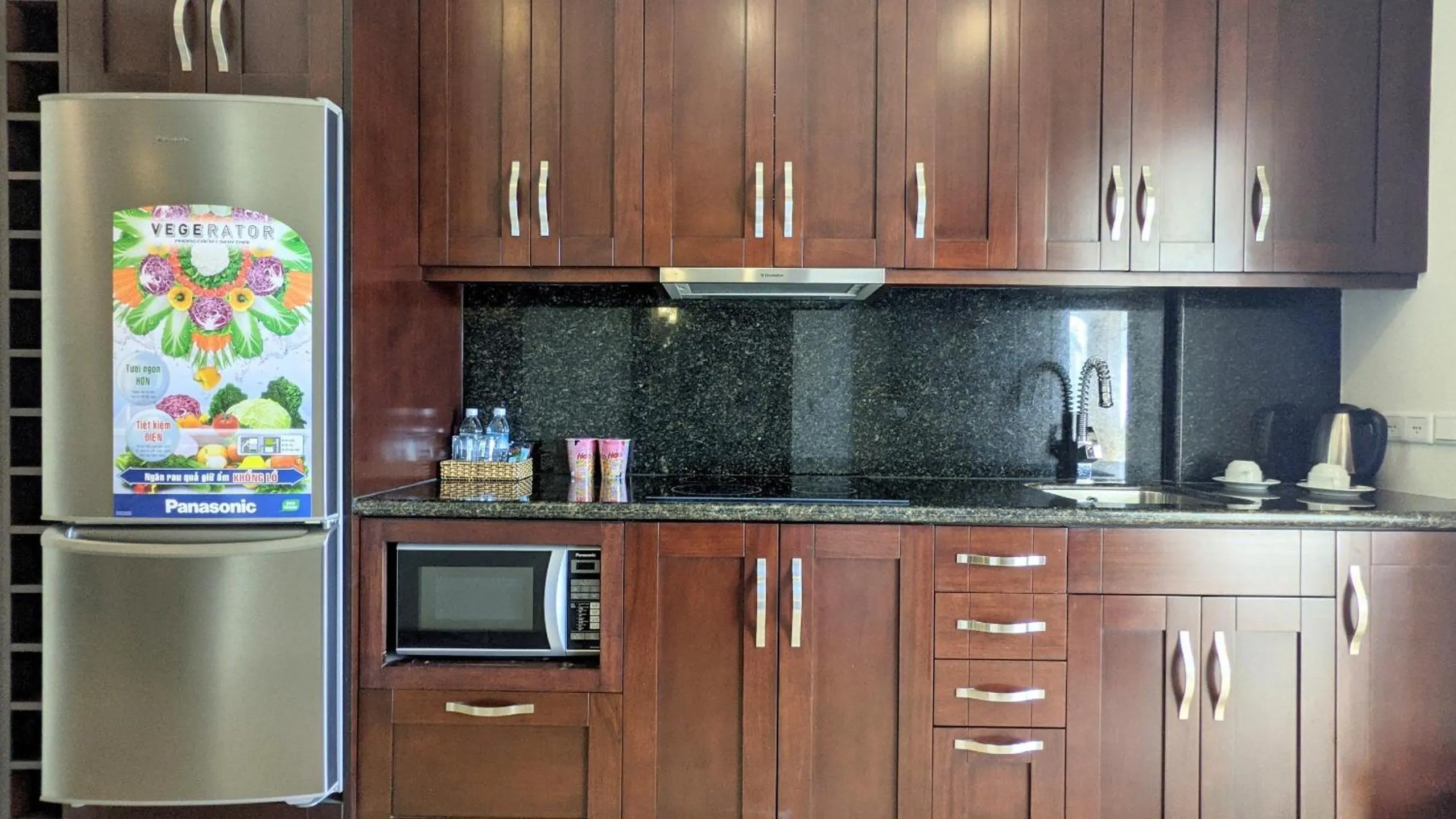 Coffee/tea facilities in Olalani Resort & Condotel