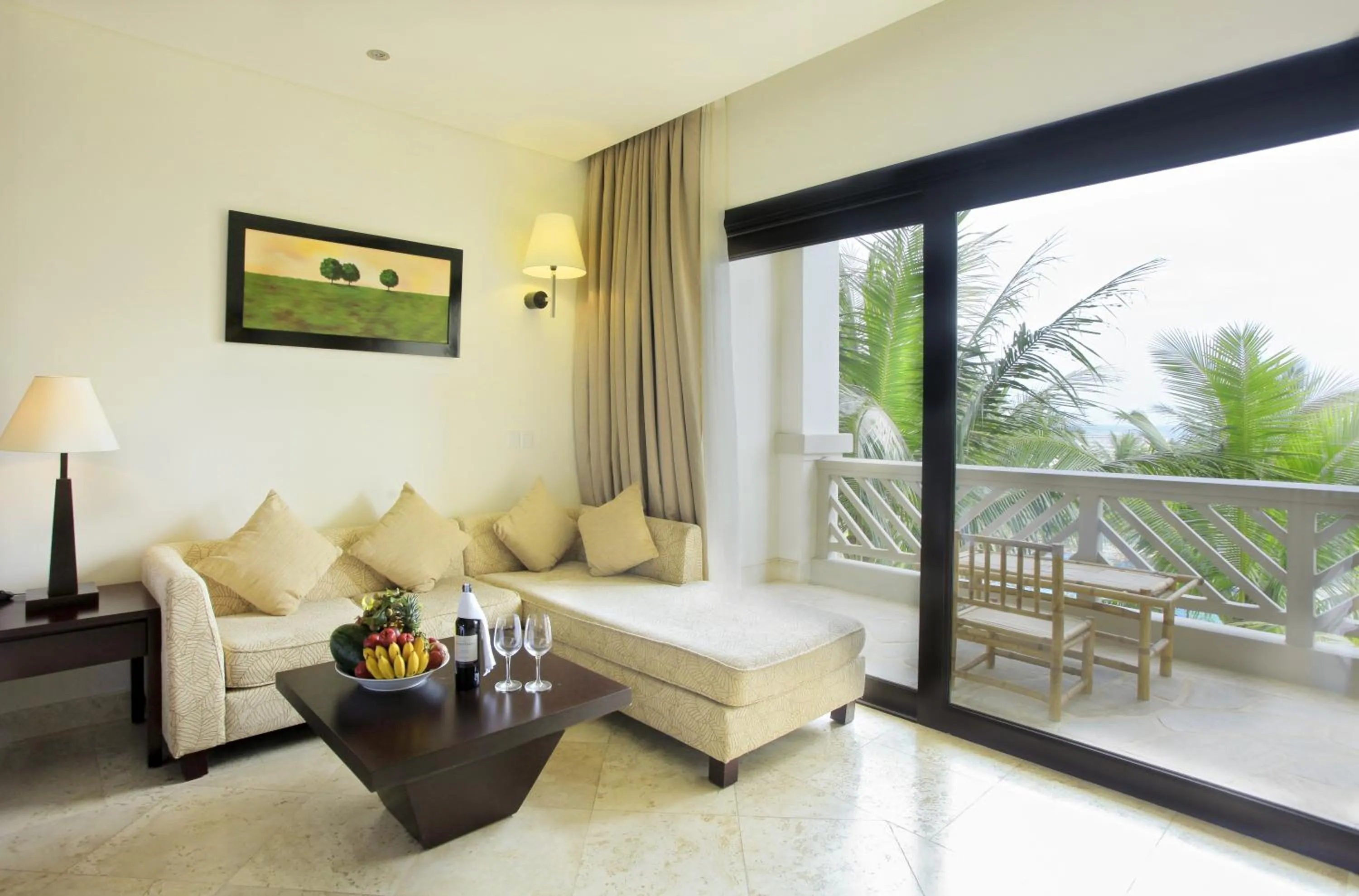 Seating area in Olalani Resort & Condotel