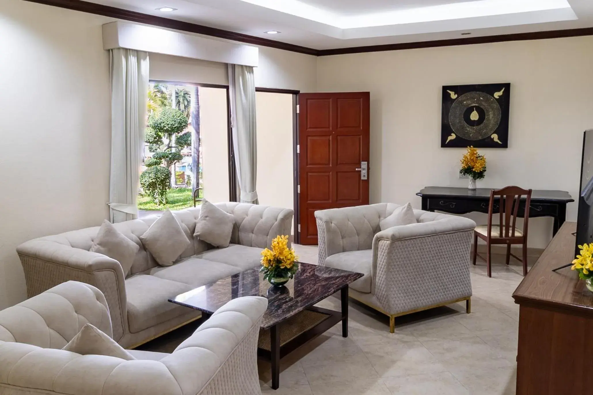 Two-Bedroom Suite in Thai Garden Resort Two-Bedroom Suite in Thai Garden Resort