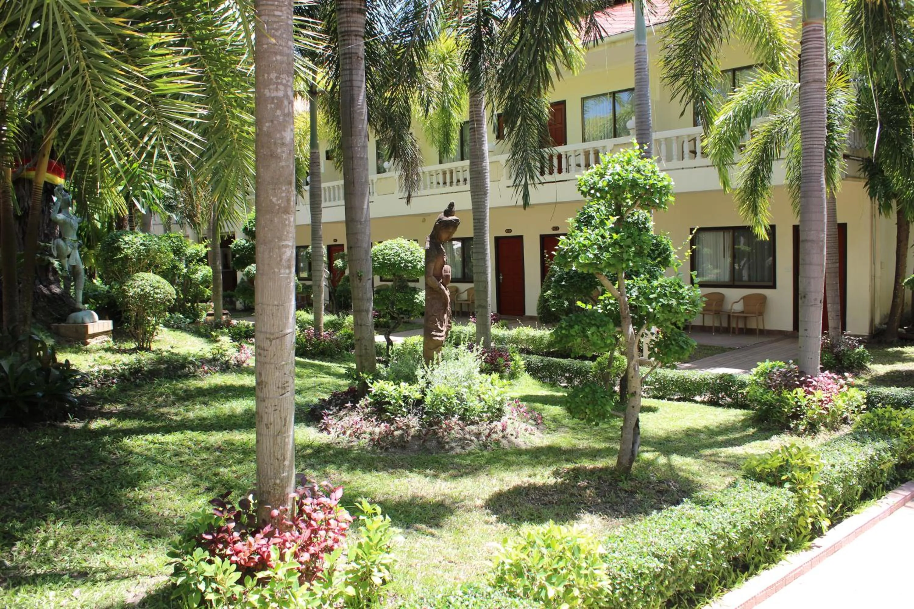 Garden in Thai Garden Resort