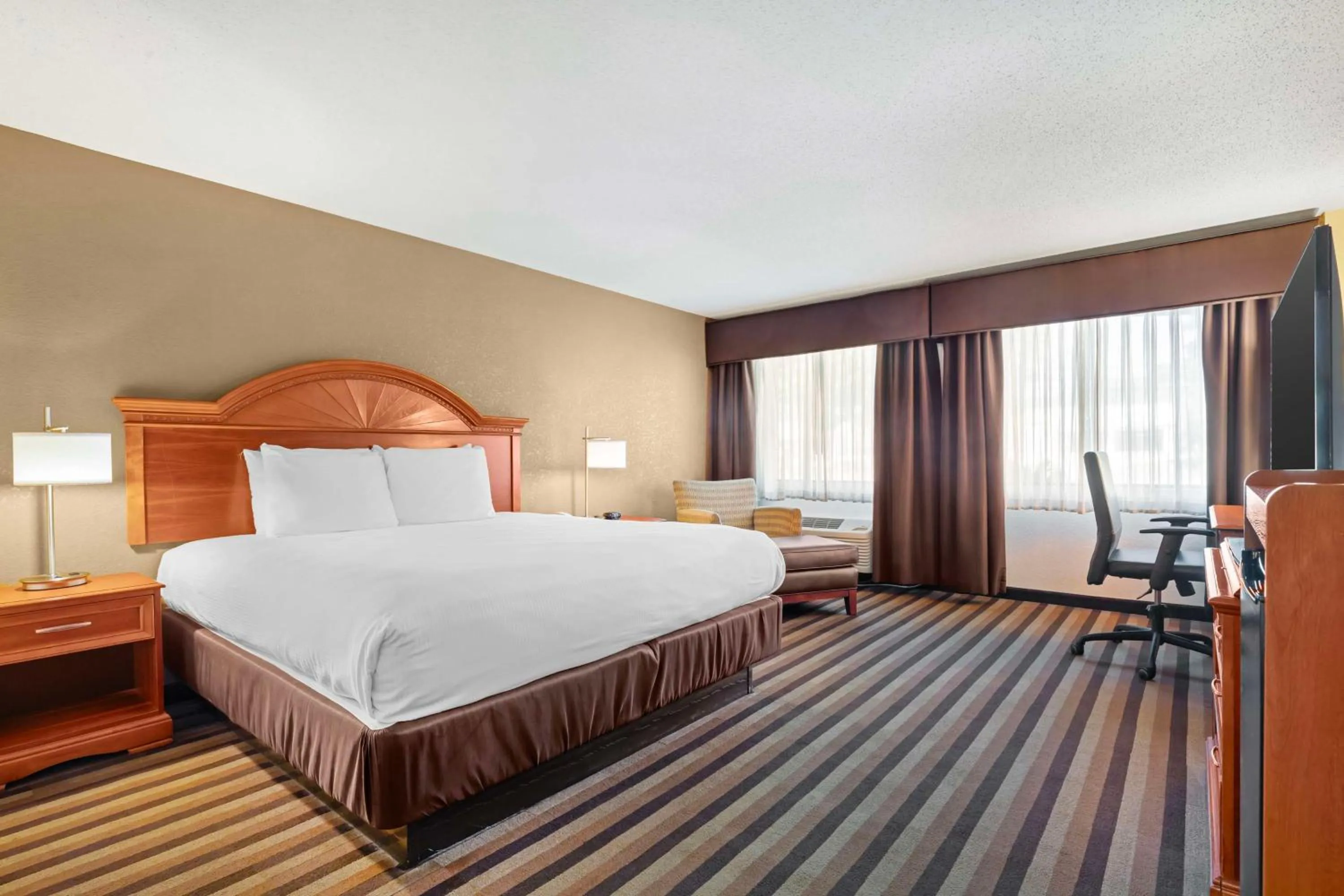 Bedroom, Bed in Best Western Rockland