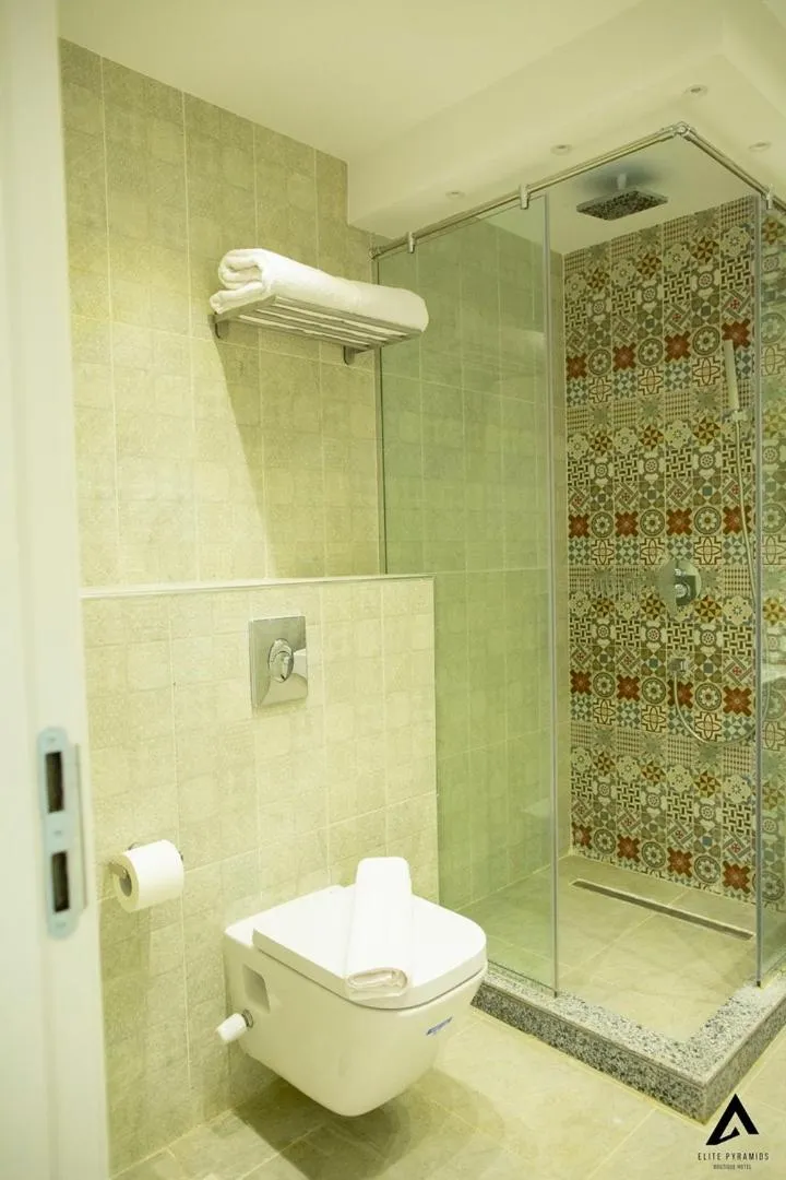 Shower in Elite Pyramids Boutique Hotel