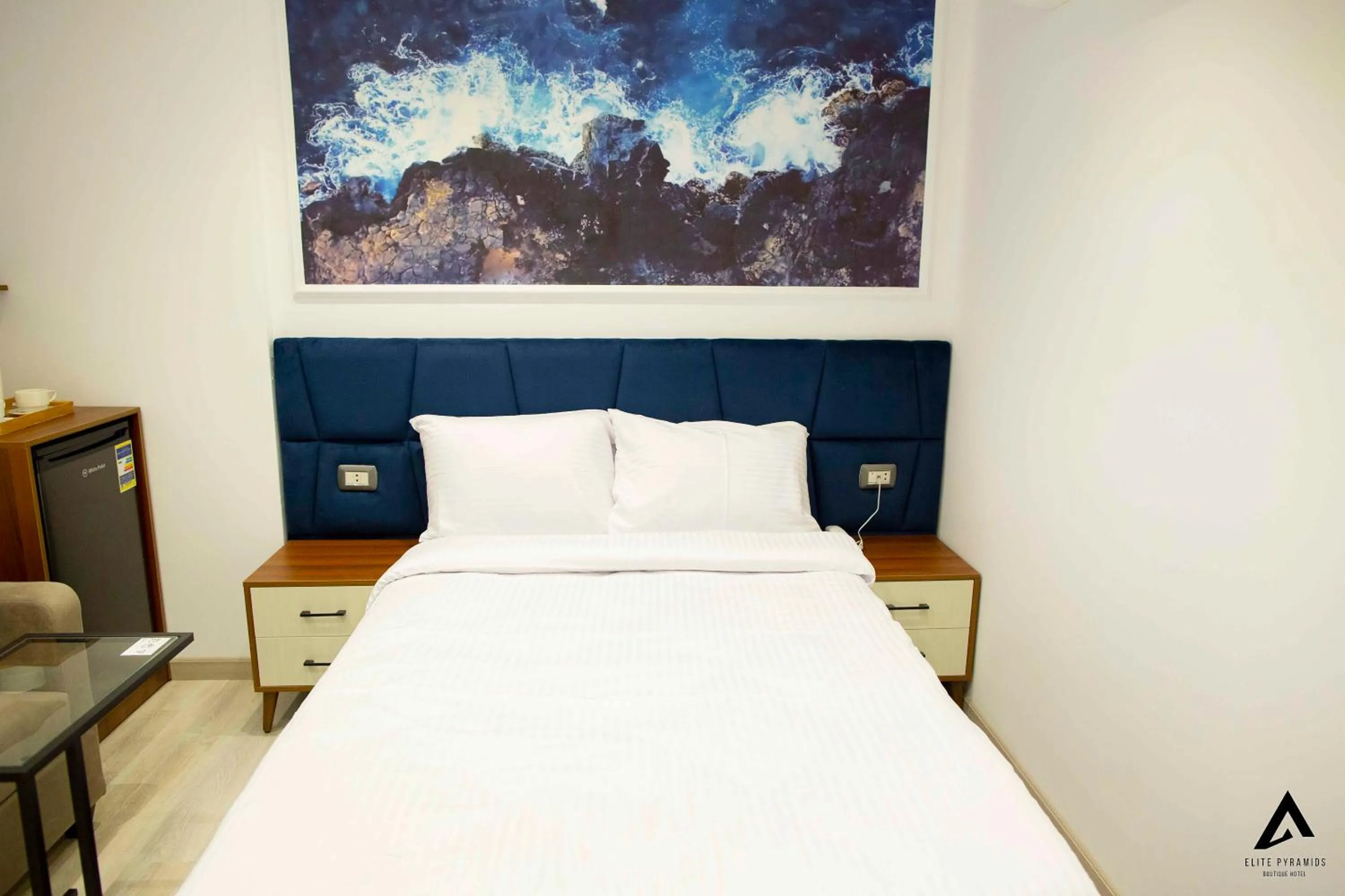 Bed in Elite Pyramids Boutique Hotel