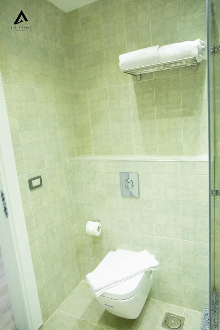 Shower in Elite Pyramids Boutique Hotel