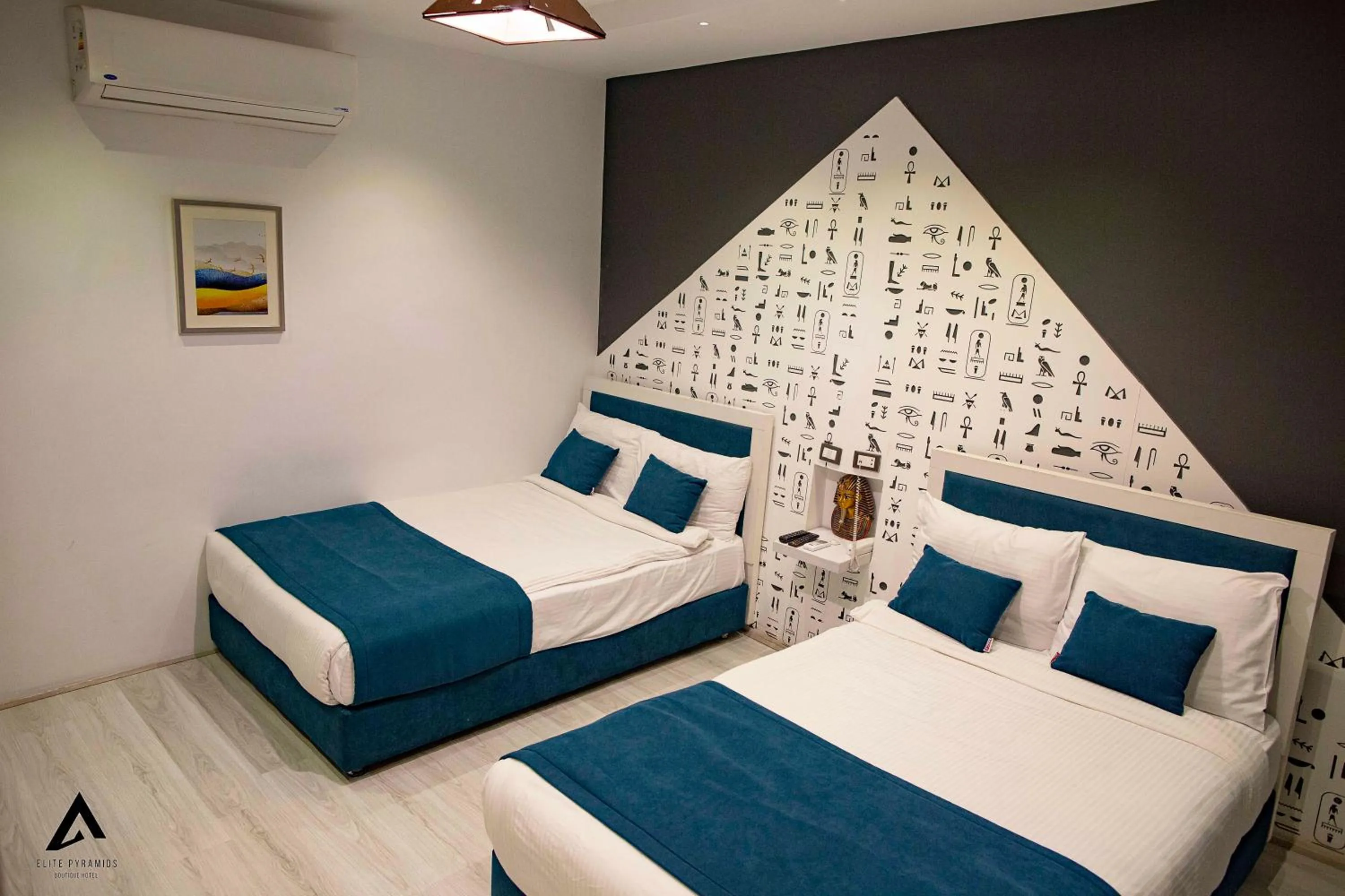 Bed in Elite Pyramids Boutique Hotel