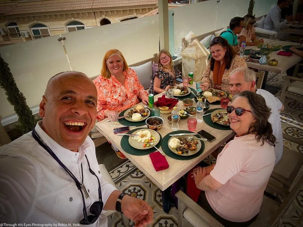 Restaurant/places to eat in Elite Pyramids Boutique Hotel