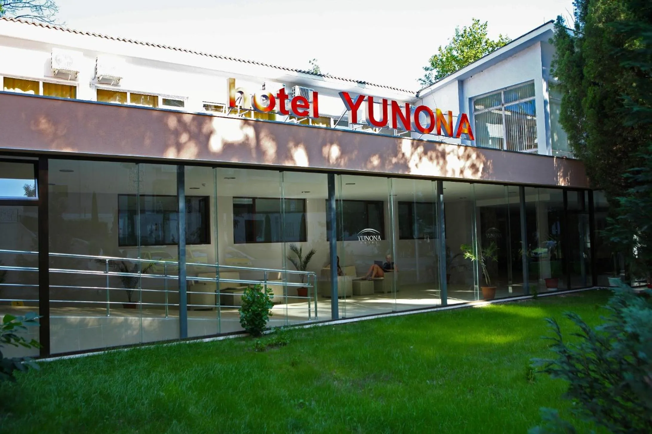 Facade/entrance in Hotel Yunona - All Inclusive