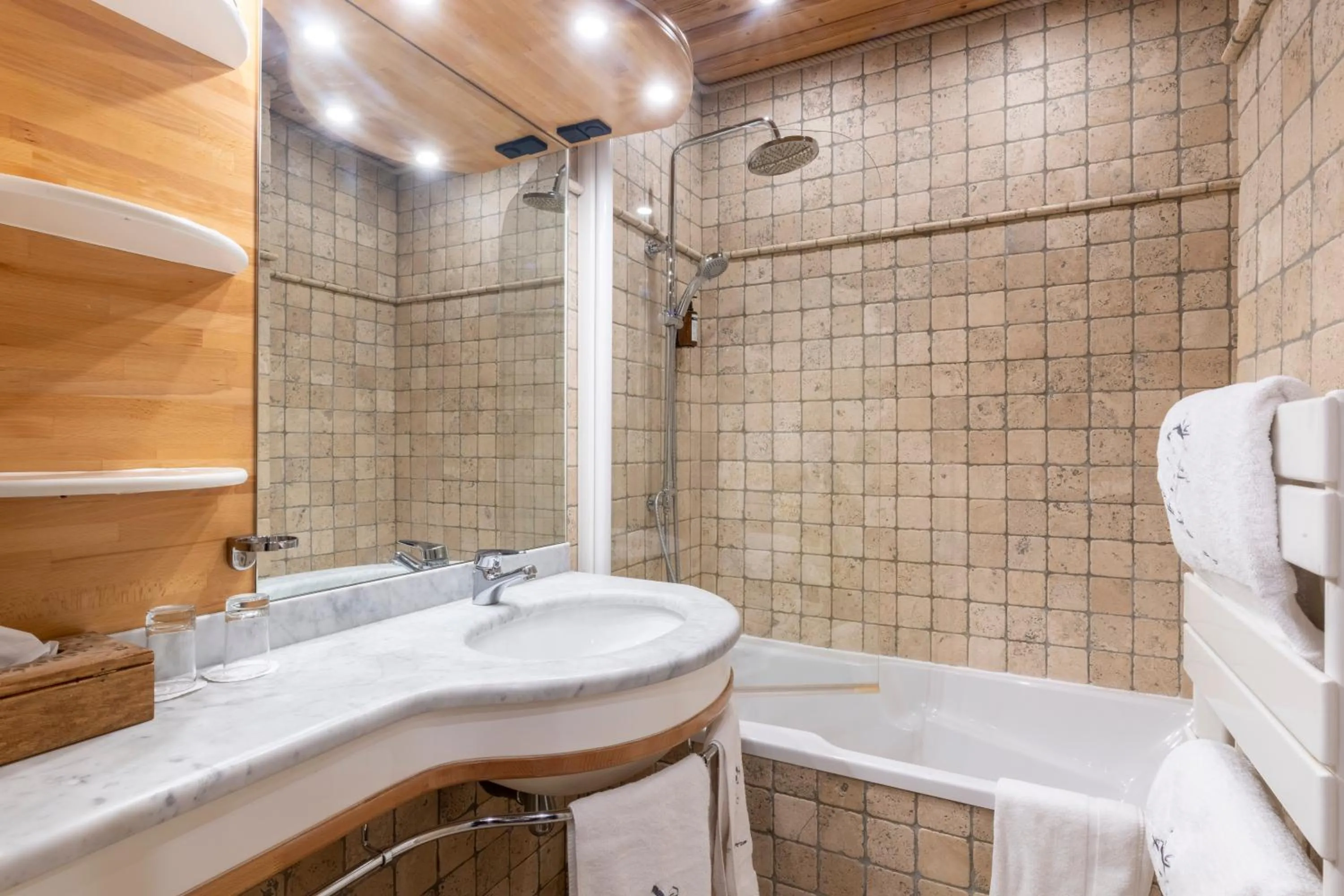 Hôtel Macchi Restaurant & Spa