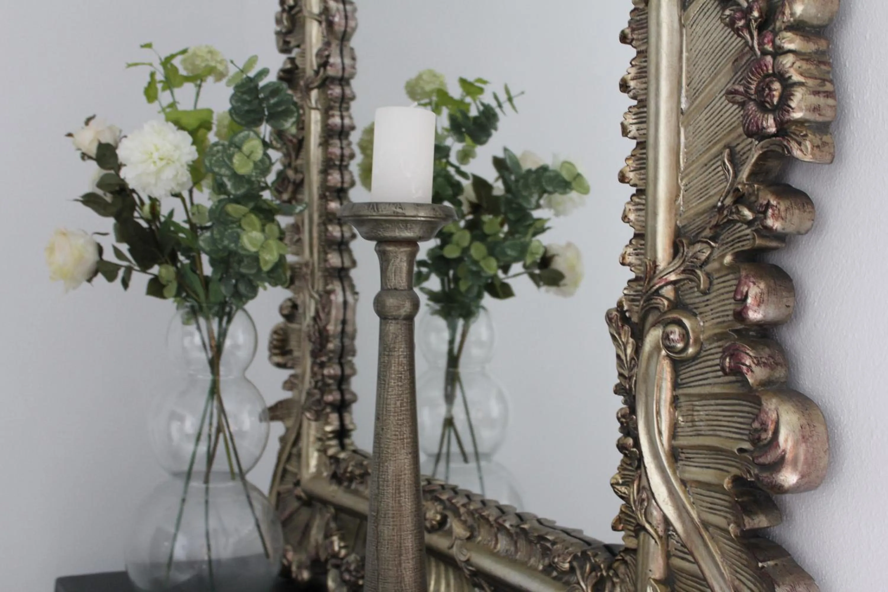 Decorative detail in Hotel Palacio Blanco