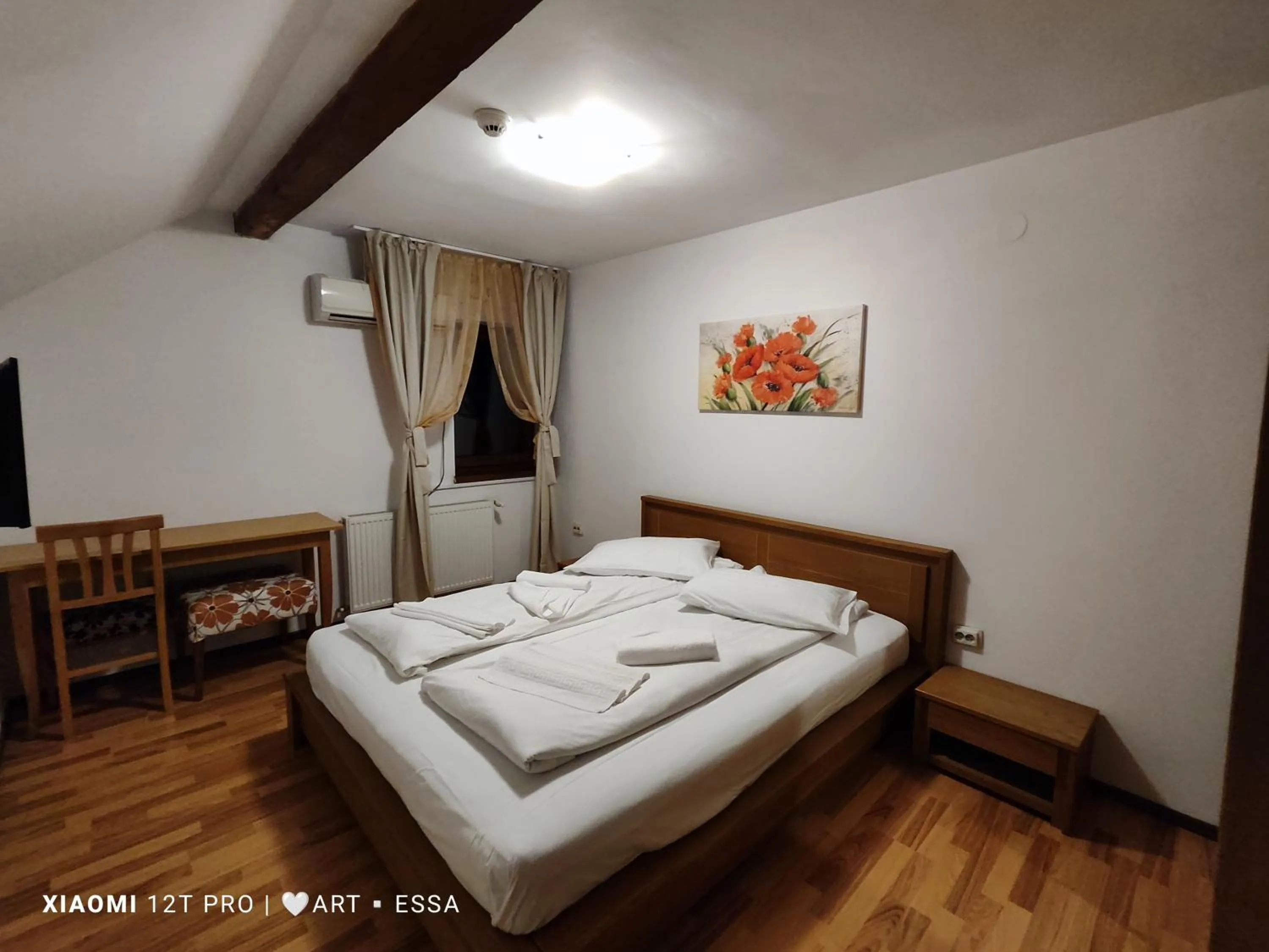 Bed in Pensiunea Buon Gusto Sibiu-motorcyle friendly,city center