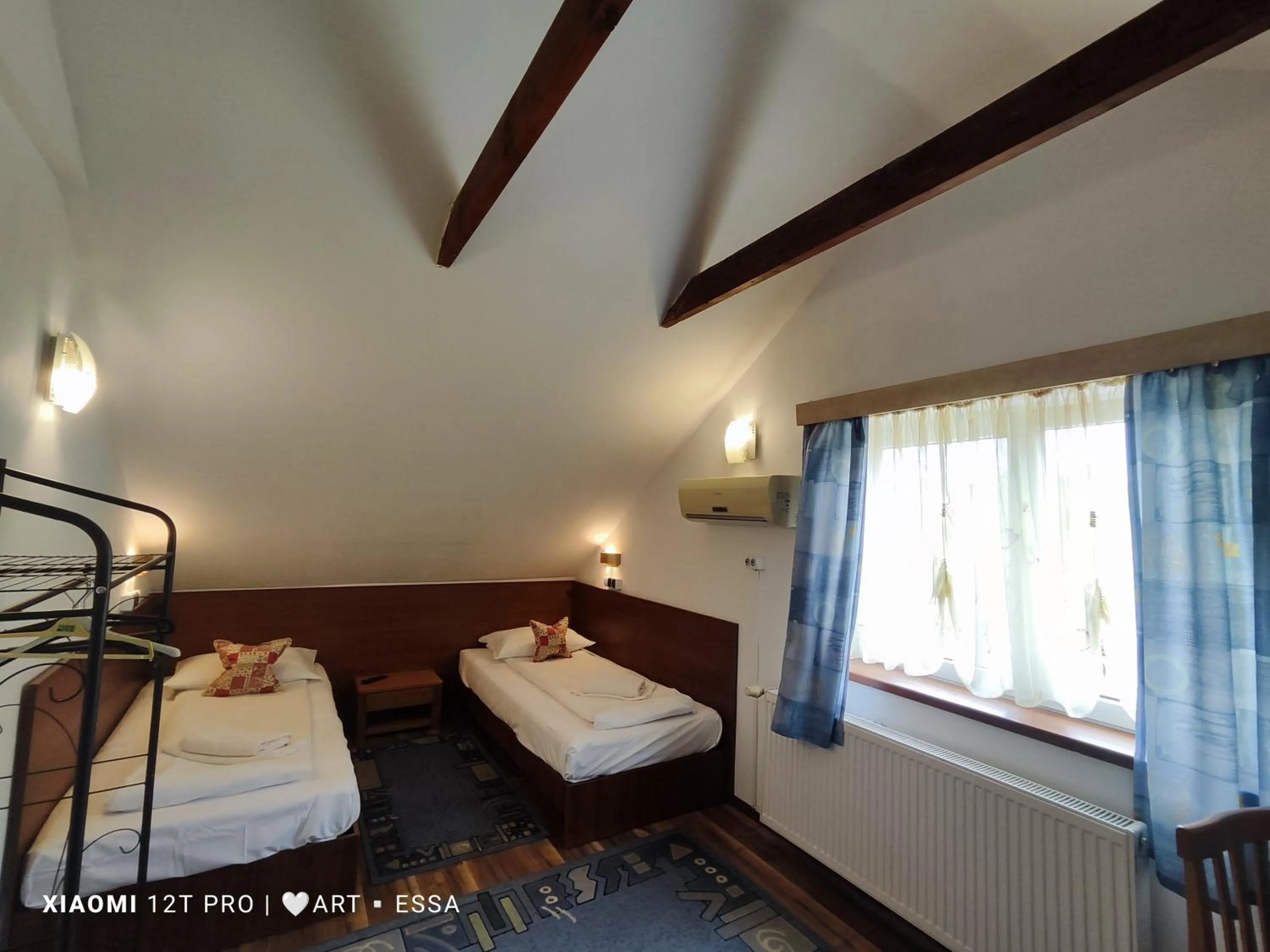 Bed in Pensiunea Buon Gusto Sibiu-motorcyle friendly,city center