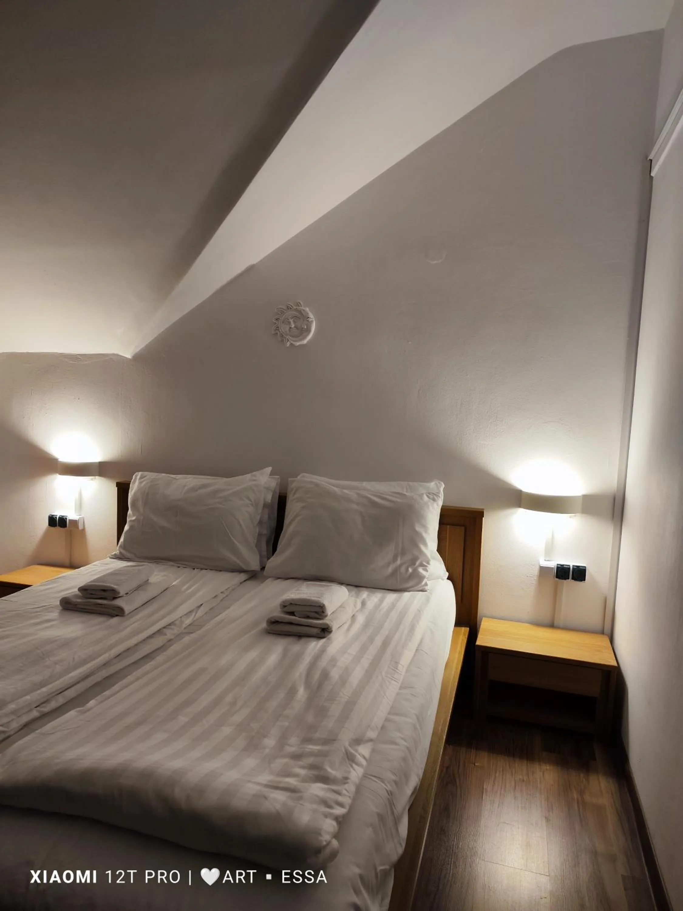 Bed in Pensiunea Buon Gusto Sibiu-motorcyle friendly,city center