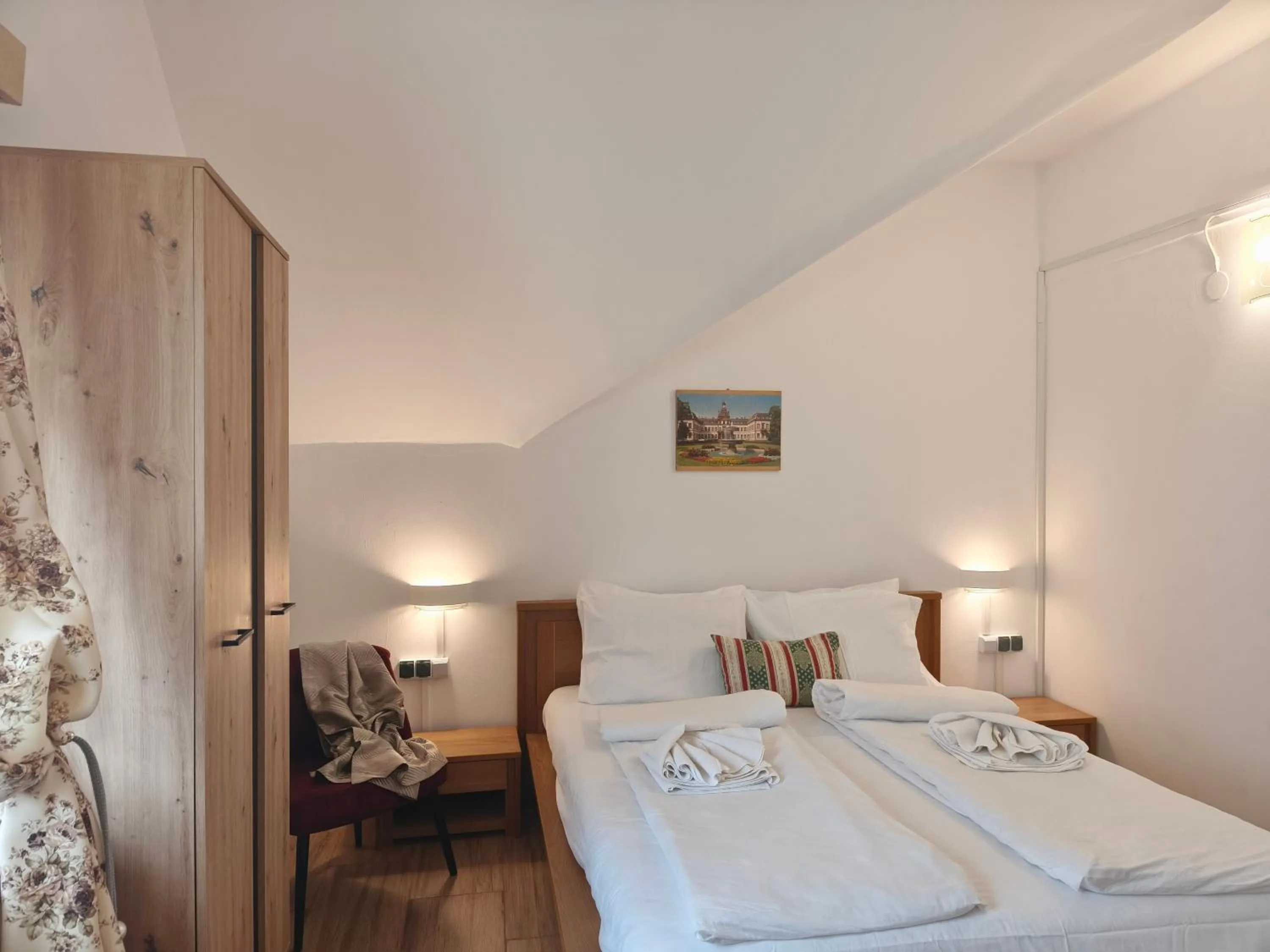 Bed in Pensiunea Buon Gusto Sibiu-motorcyle friendly,city center