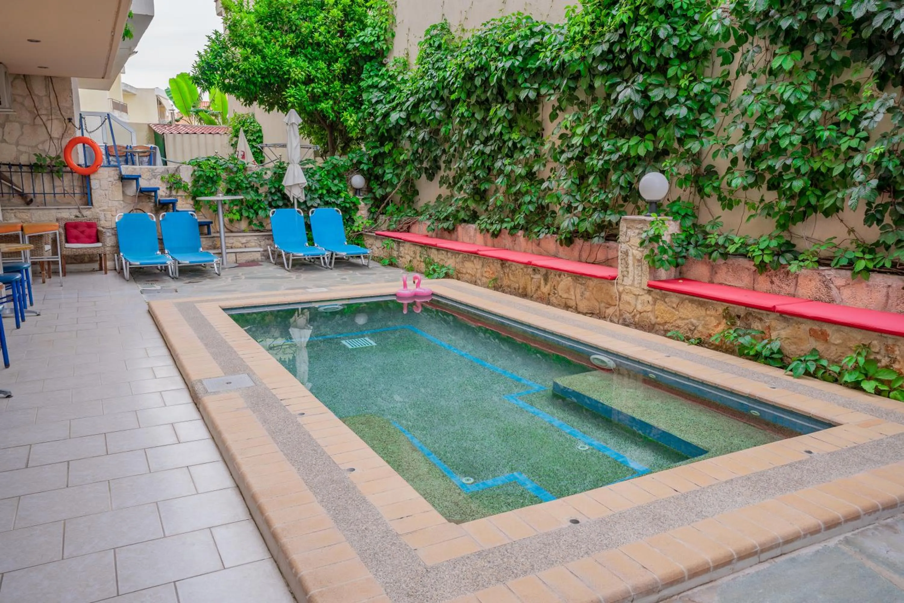 Swimming pool in Erifili Kallithea