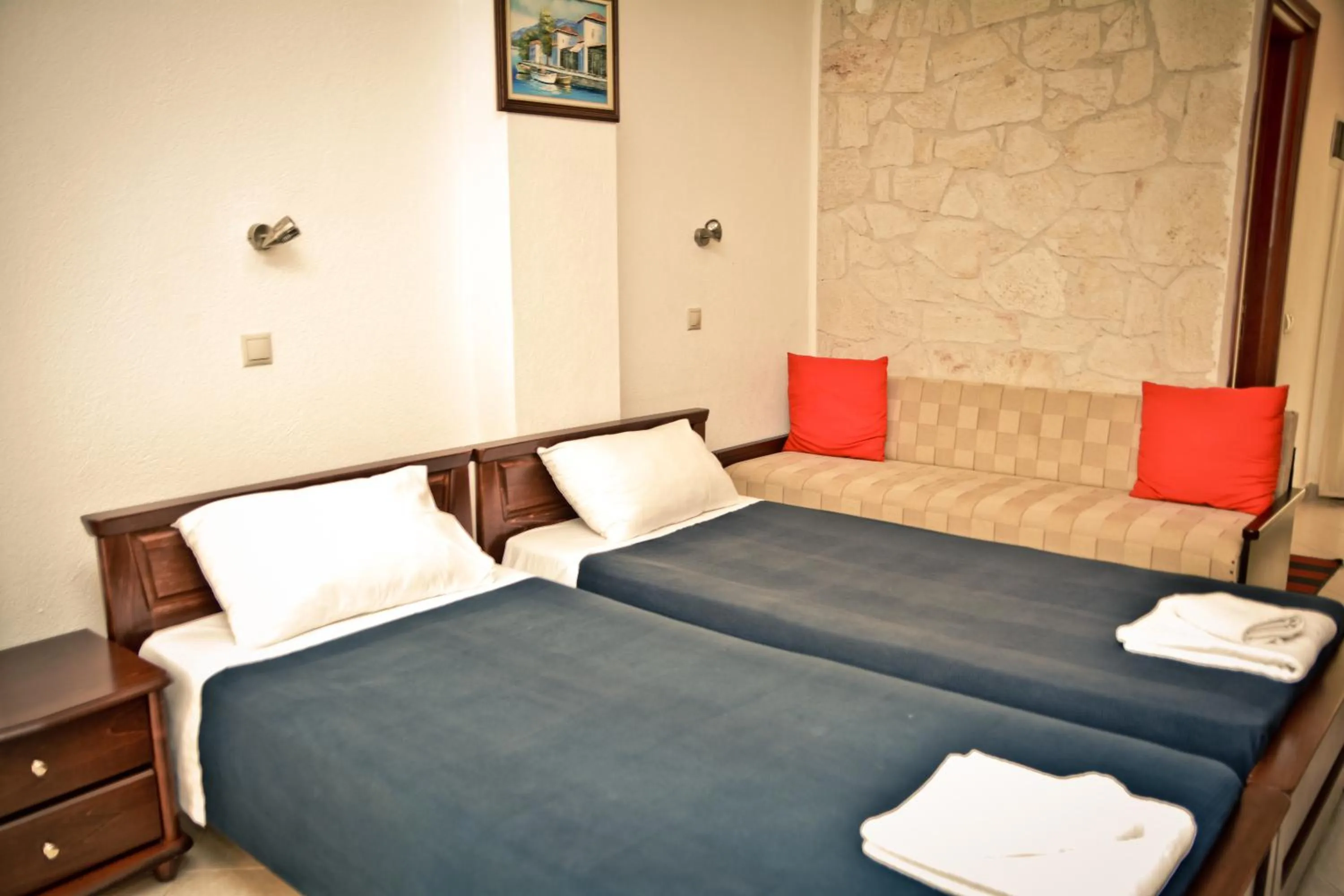 Bed in Erifili Kallithea