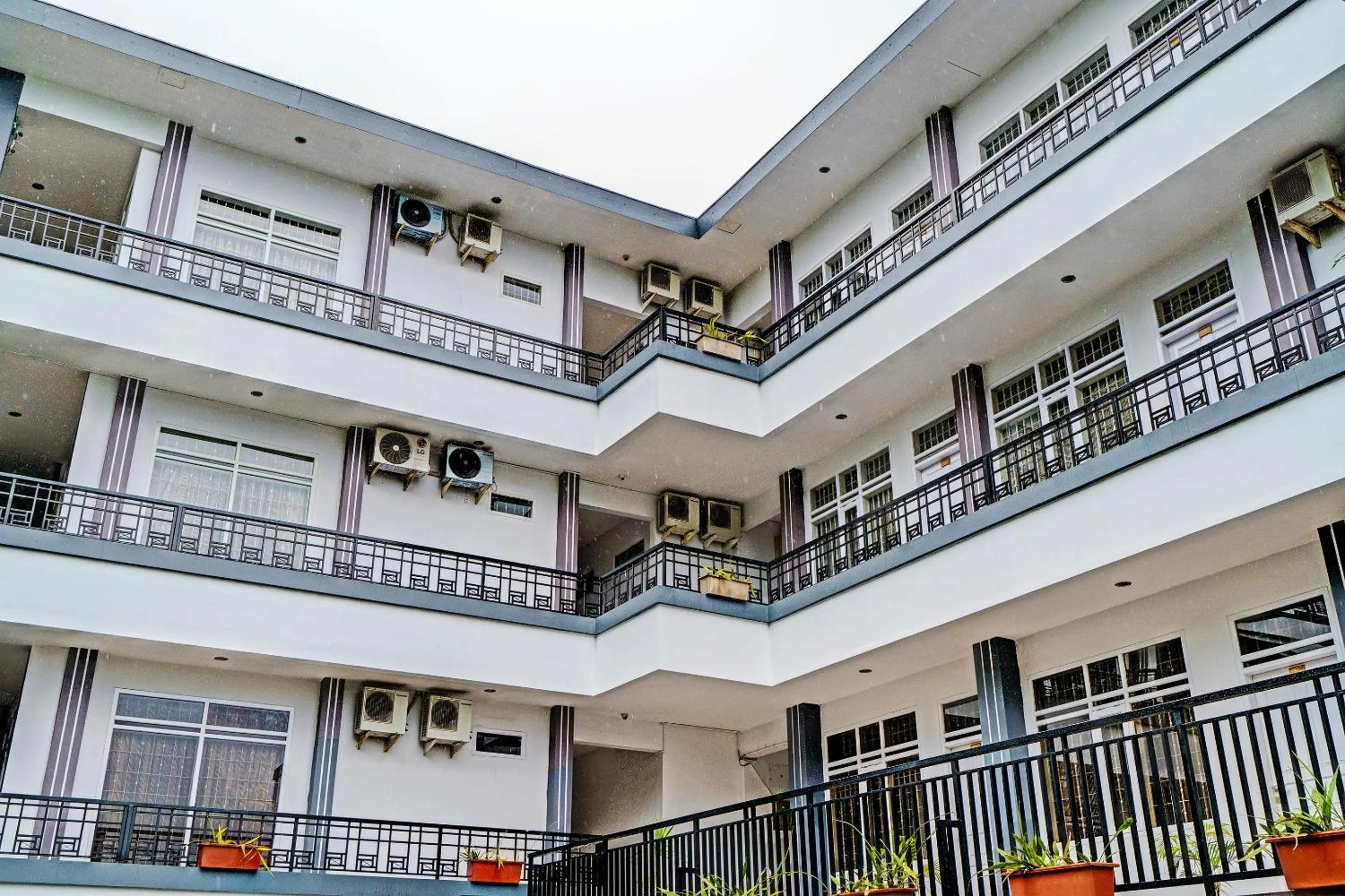 Lobby or reception in Collection O 92277 Setra Priangan Guest House