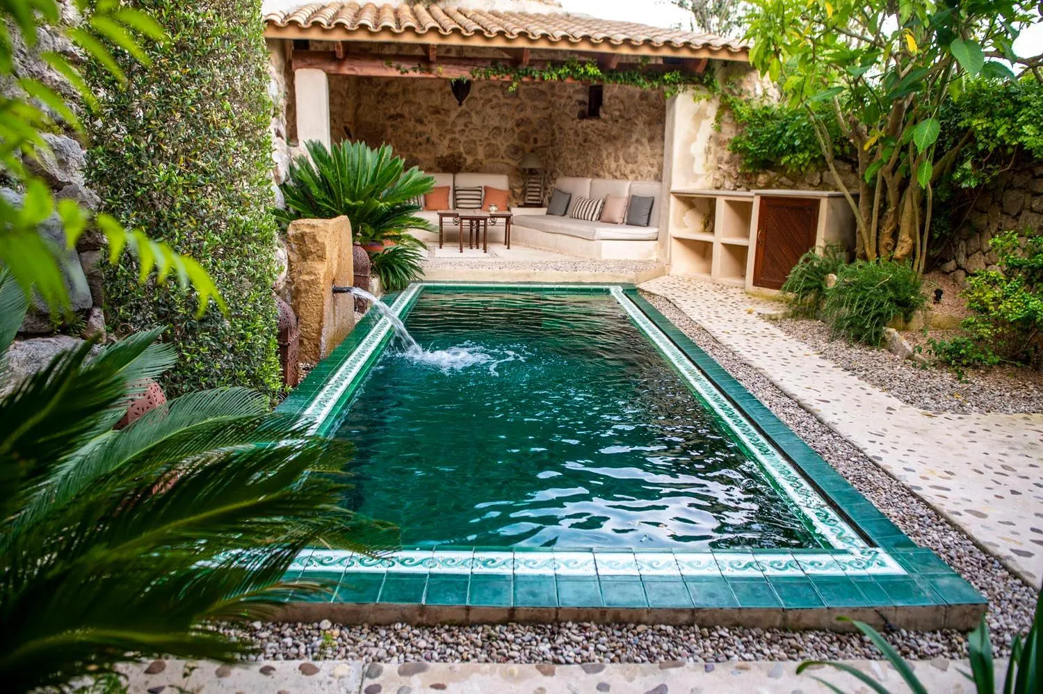 Swimming pool in Hotel & Restaurant Jardi d'Artà