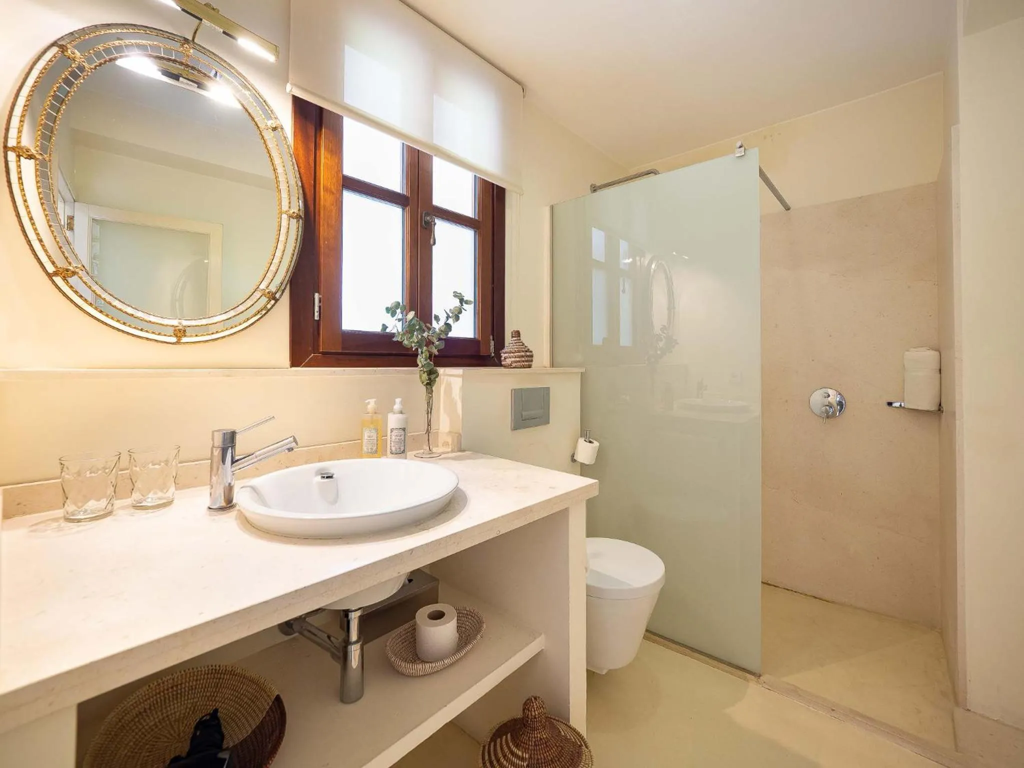 Shower in Hotel & Restaurant Jardi d'Artà