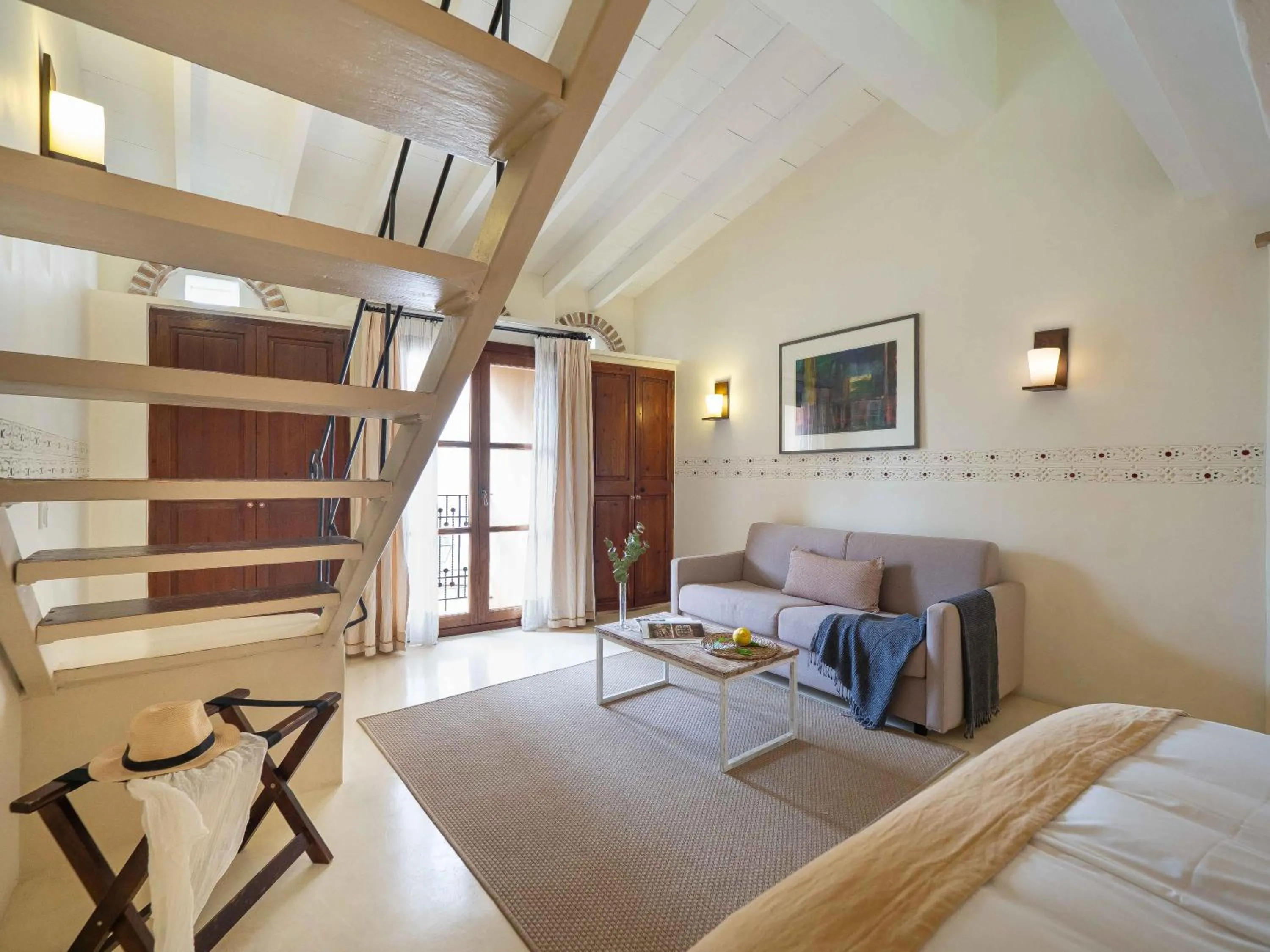 Living room, Bed in Hotel & Restaurant Jardi d'Artà