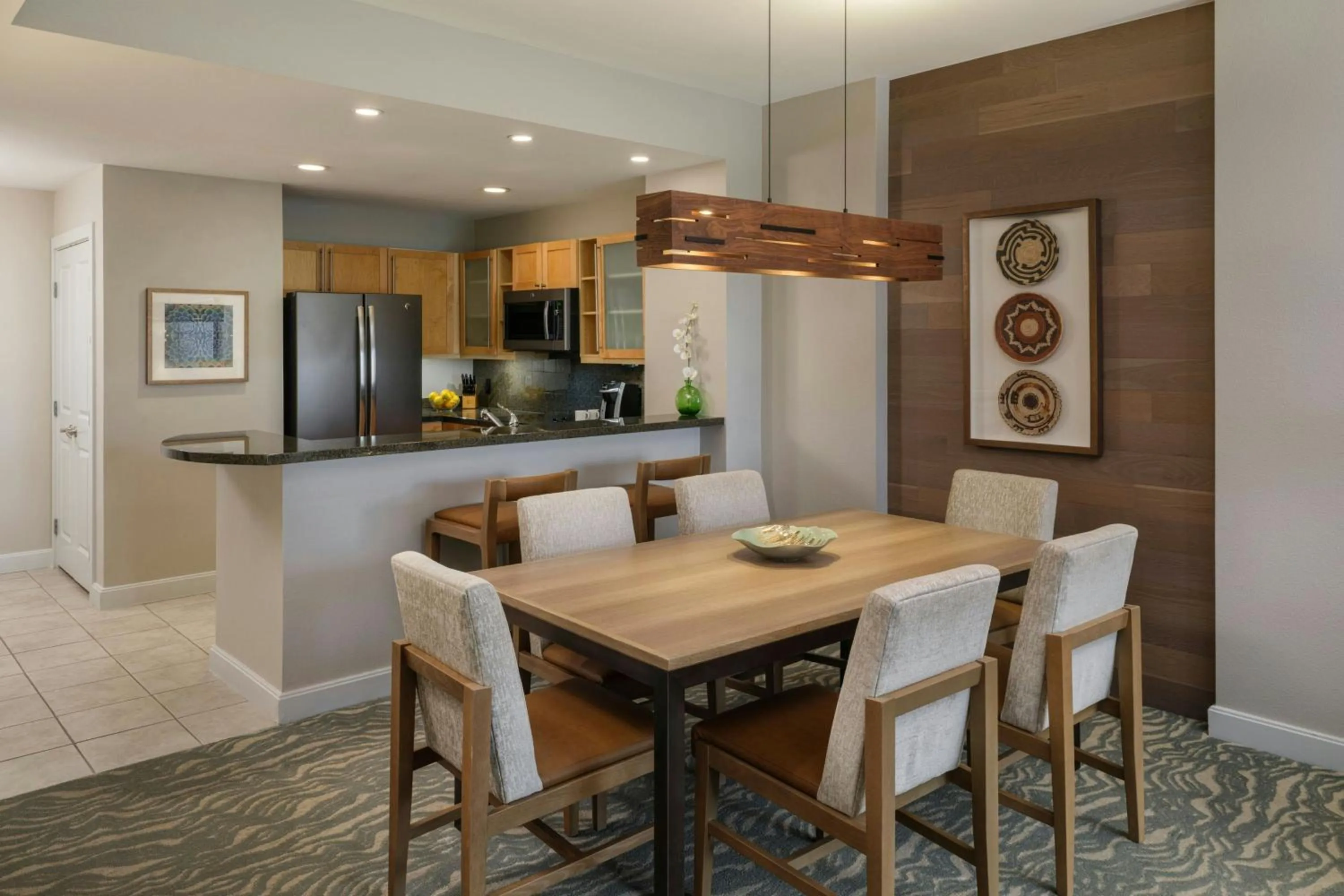 Kitchen or kitchenette in The Westin Kierland Villas, Scottsdale