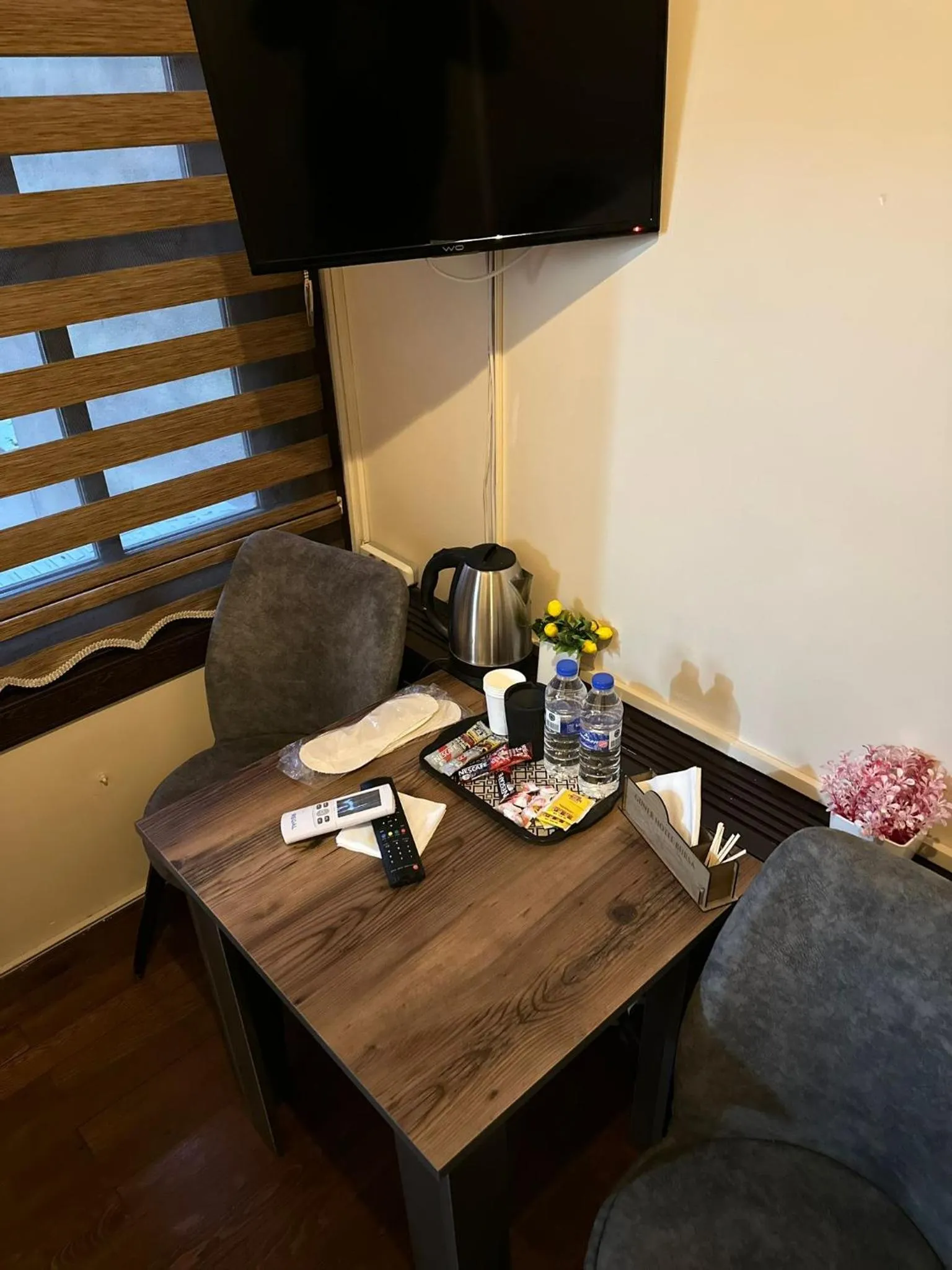 Coffee/tea facilities in Güner Hotel