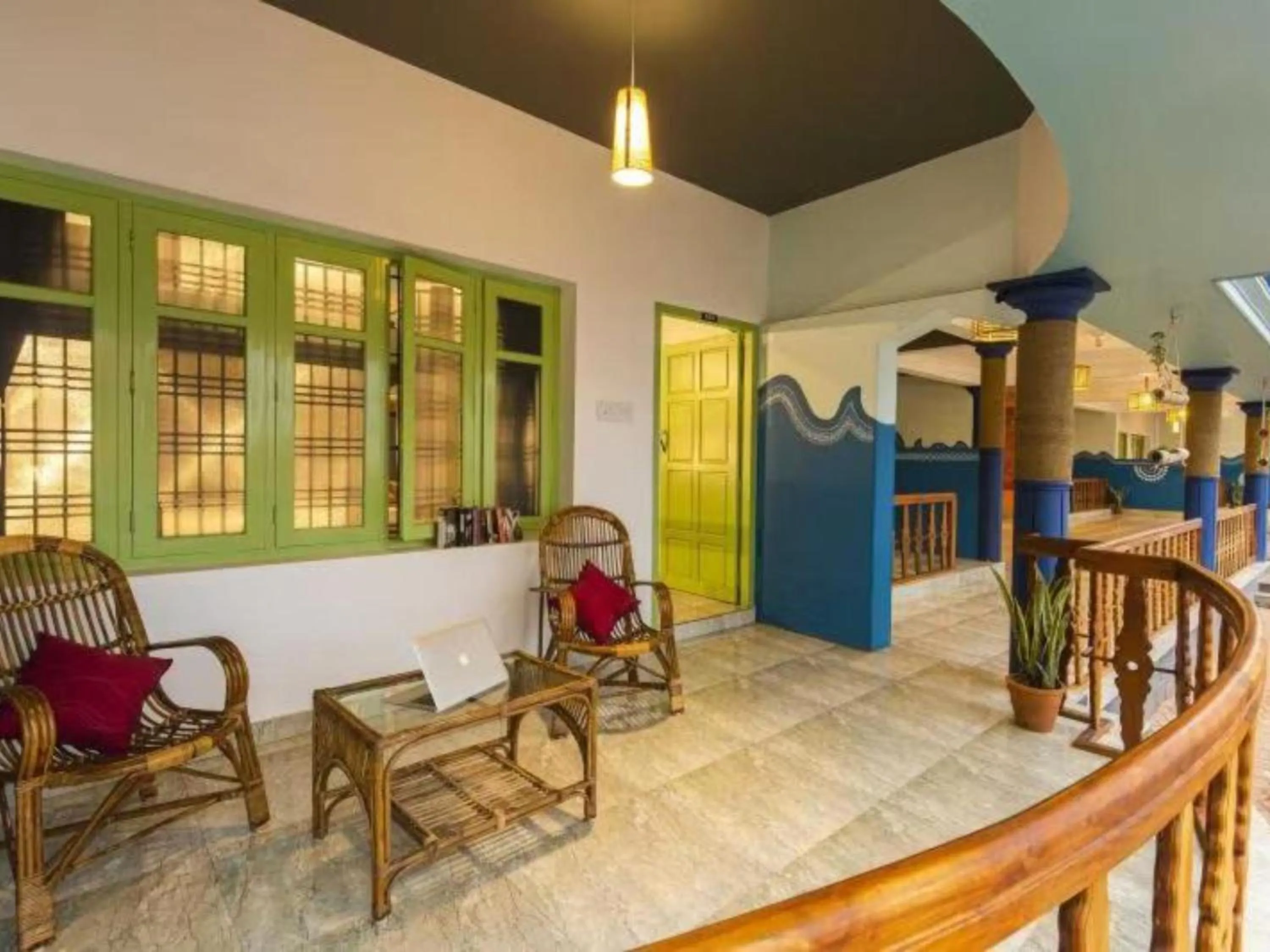 Living room in Zostel Varkala