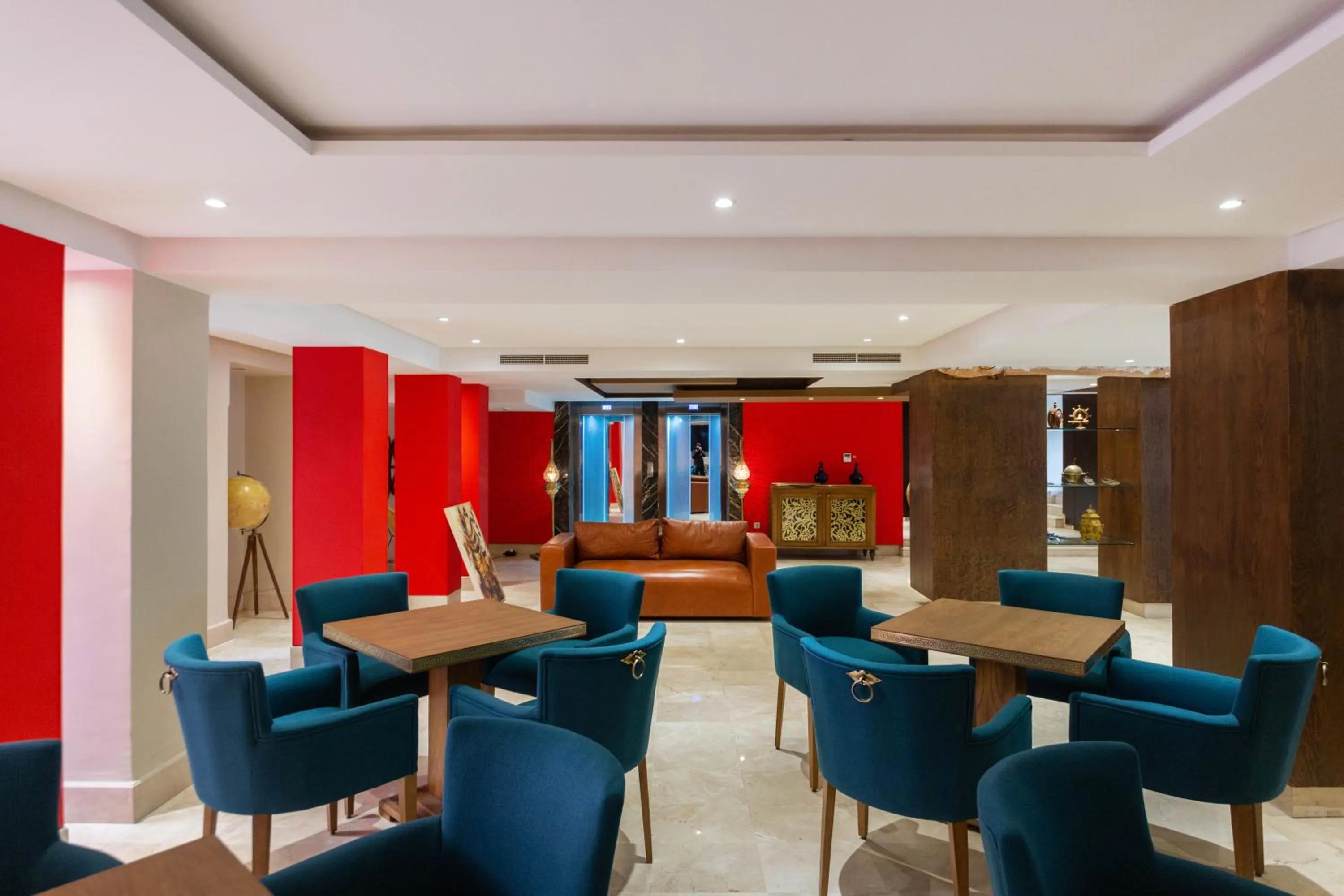 Lounge or bar in Hôtel Ibn Batouta