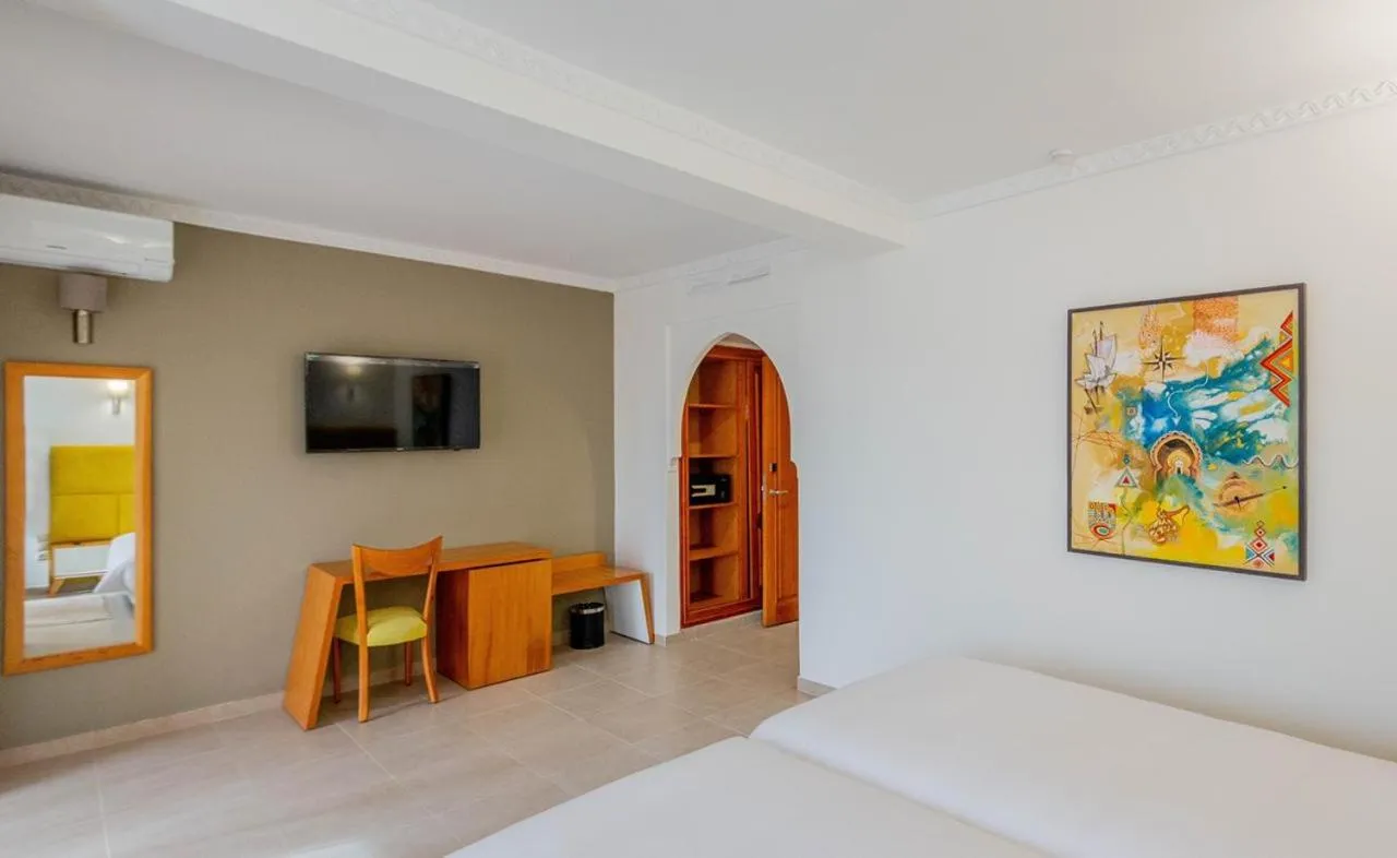 Bed in Hôtel Ibn Batouta