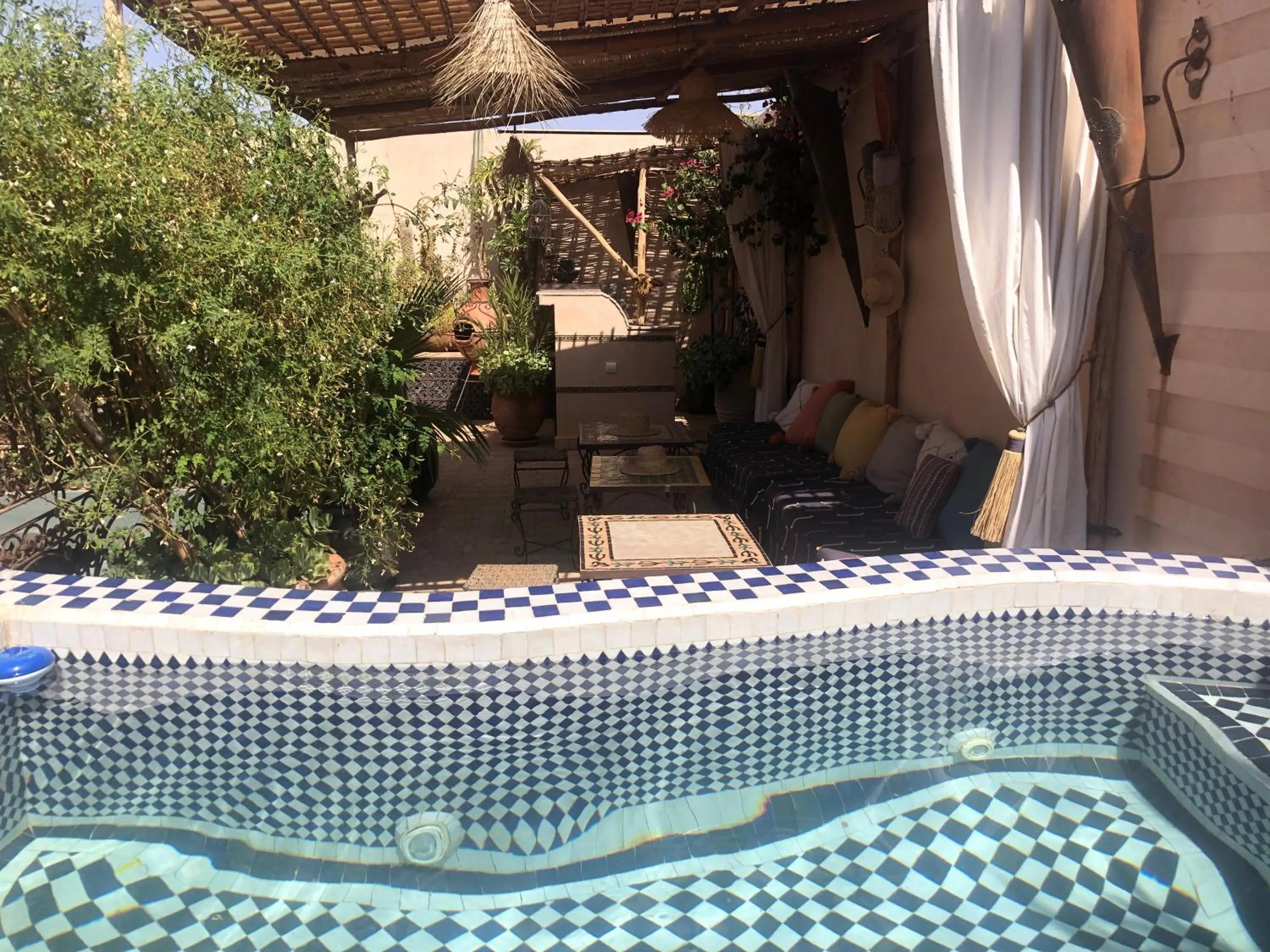 Swimming pool in RIAD MAKENE MOUCHKILL