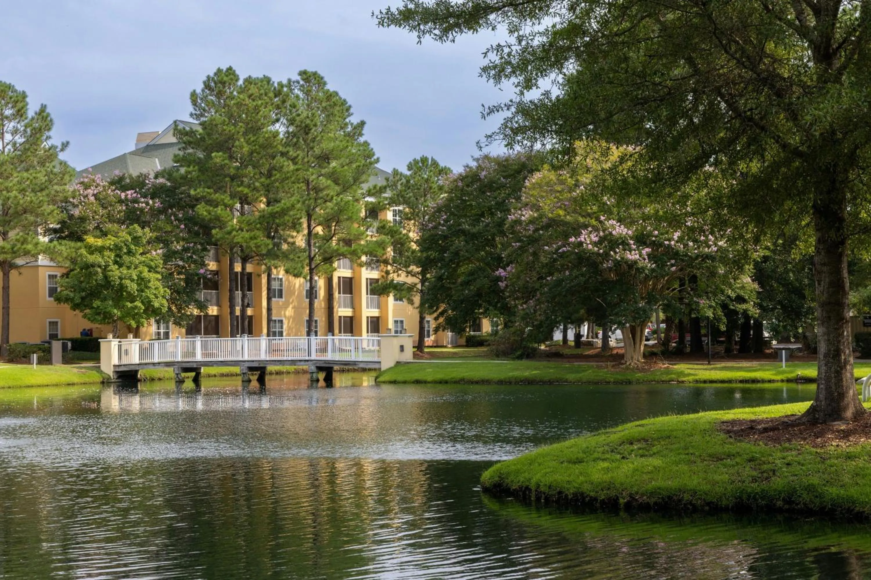 Property building in Sheraton Broadway Resort Villas