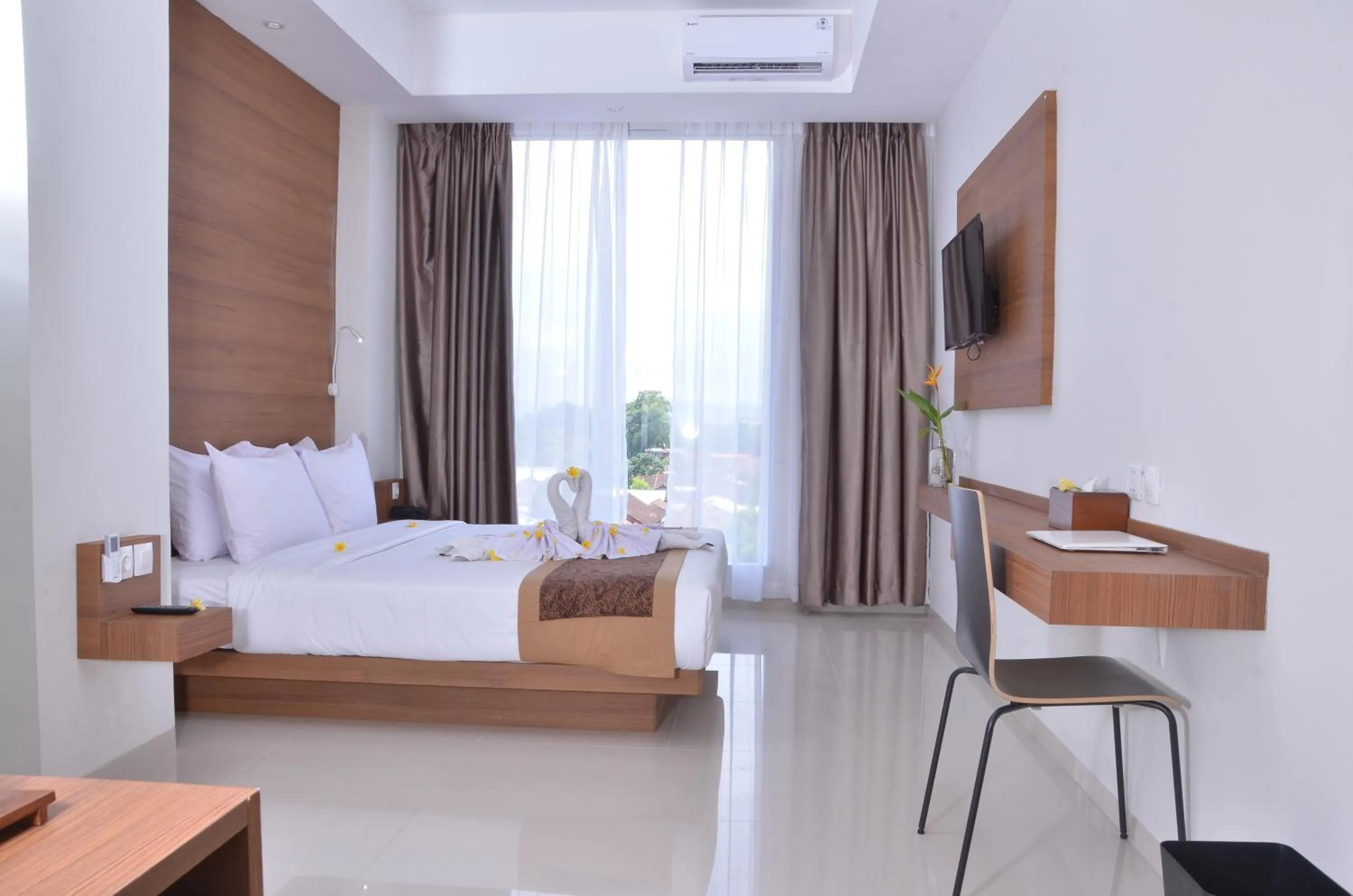 Bedroom in Sunwood Hotel Arianz Mataram
