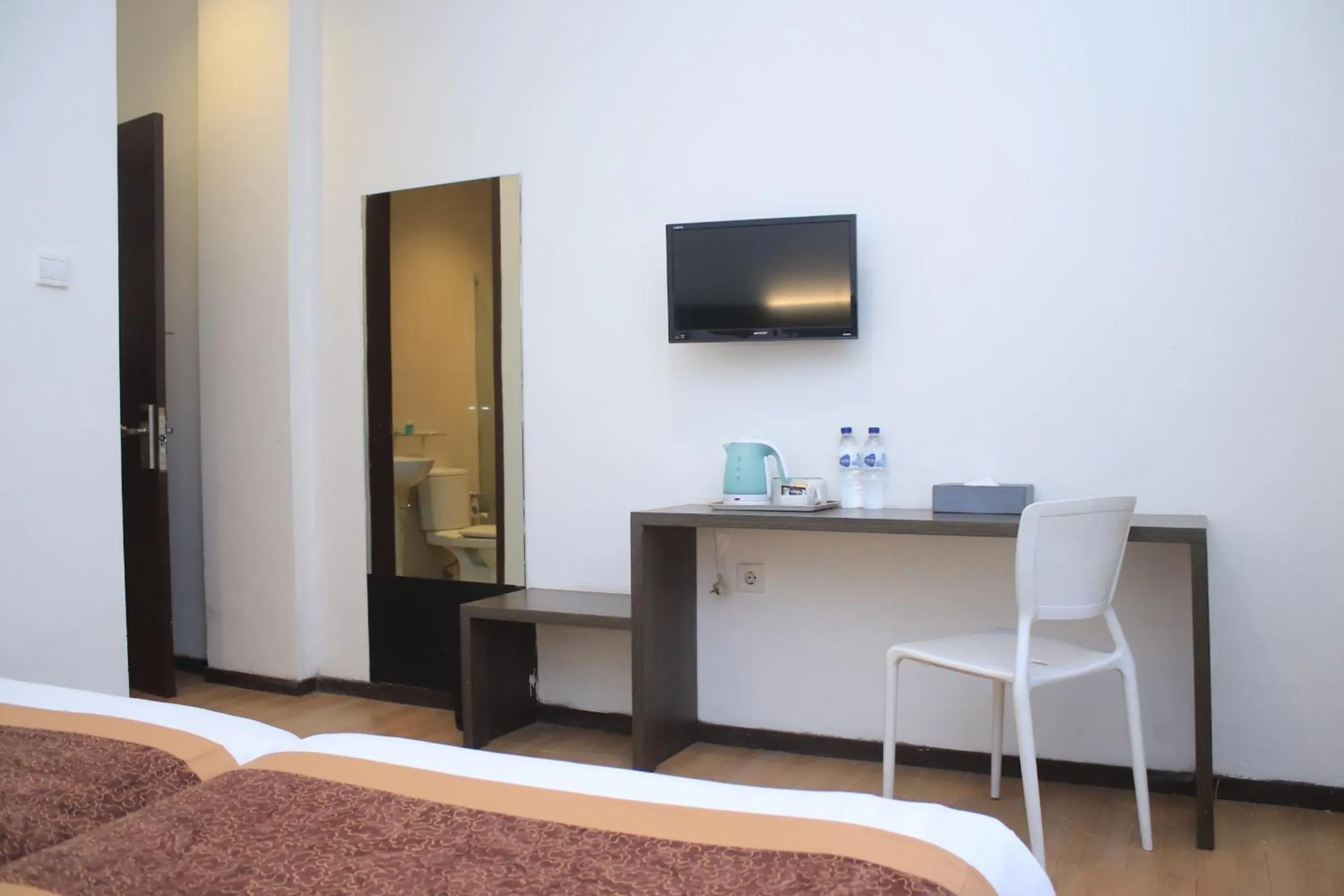 Bedroom in Sunwood Hotel Arianz Mataram