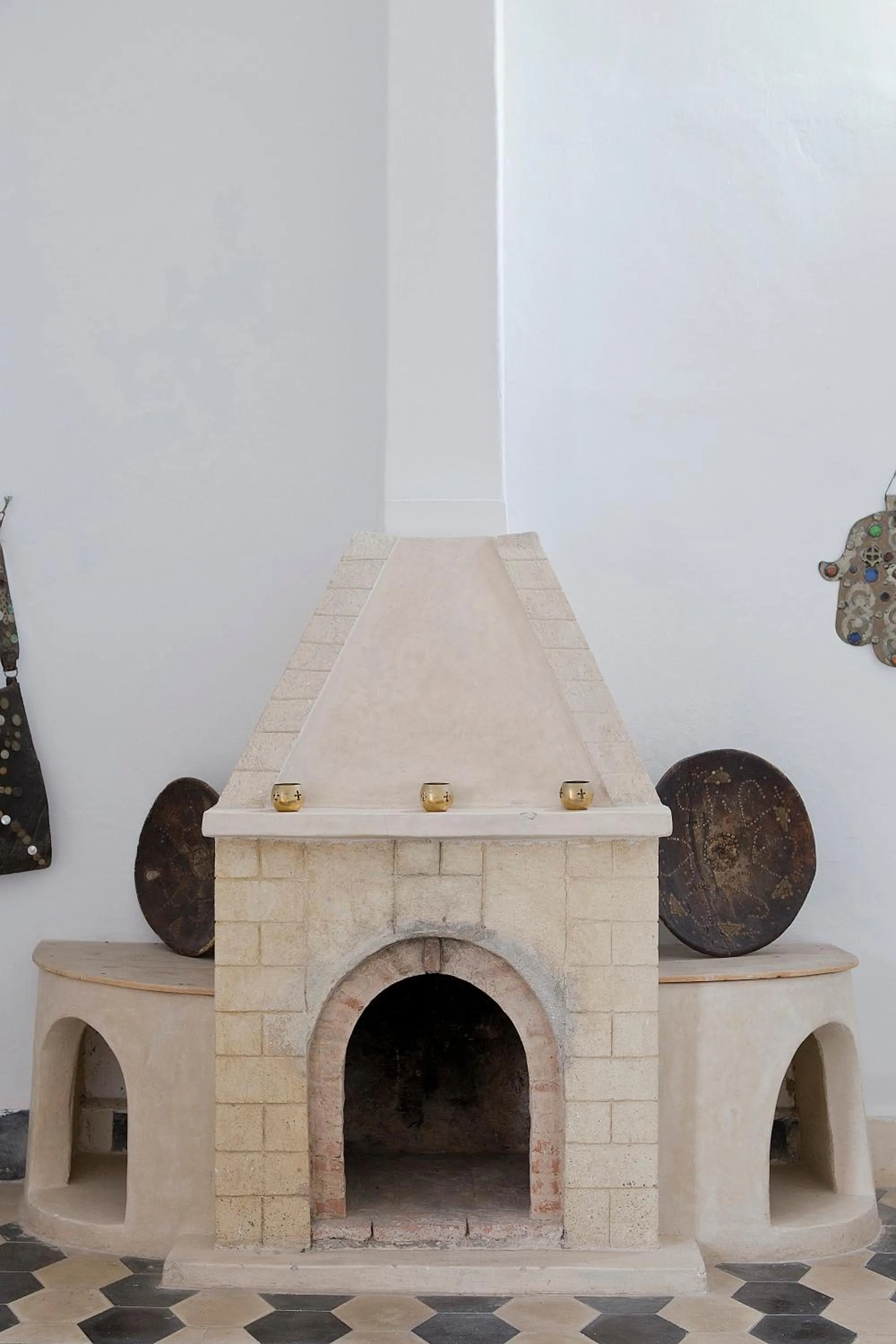 Decorative detail in Riad De La Mer