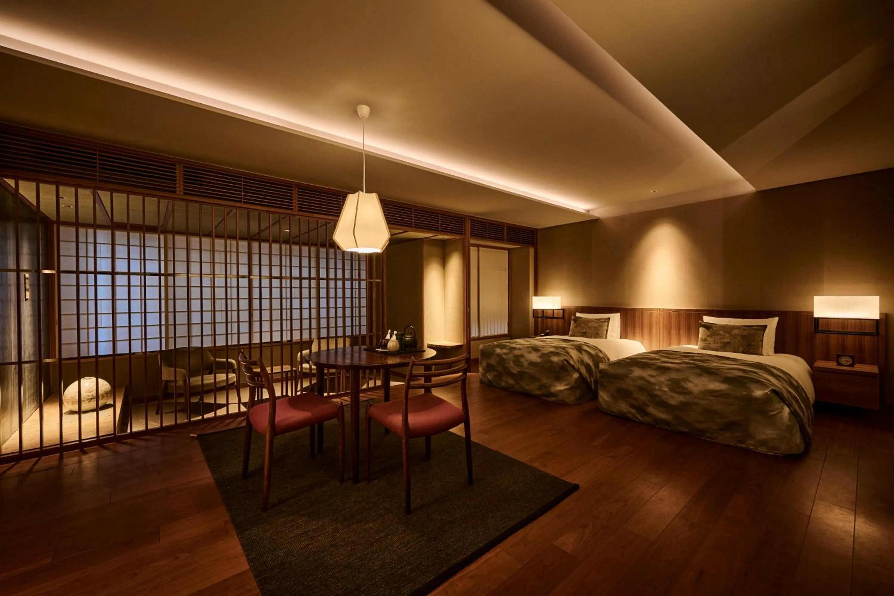 Photo of the whole room, Bed in THE HIRAMATSU KYOTO