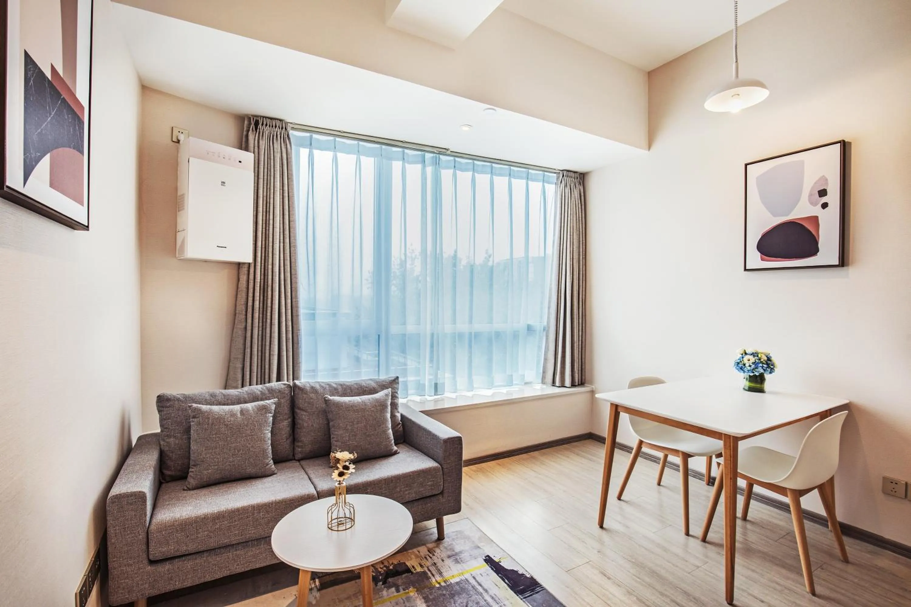 Living room in Livefortuna Hotel