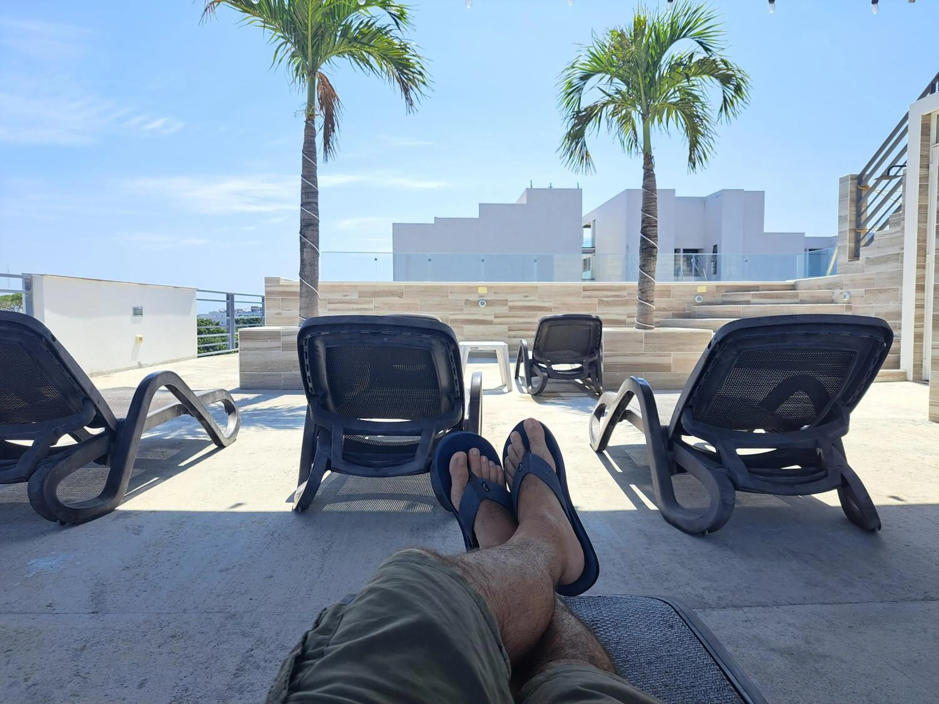 Swimming pool in Condo Kiaraluna