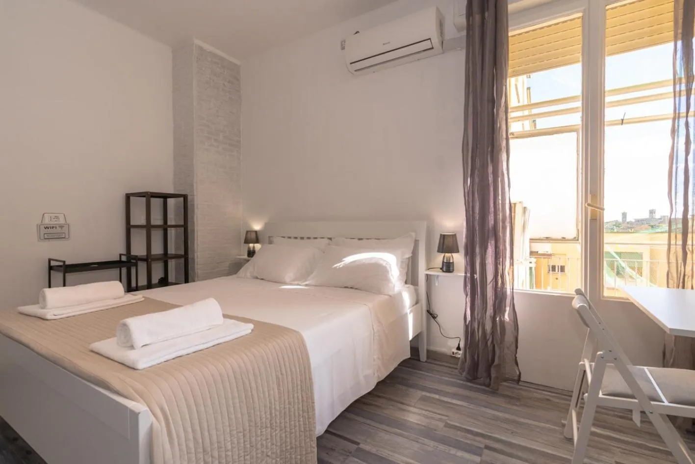 Bed in Galleria Del Reno